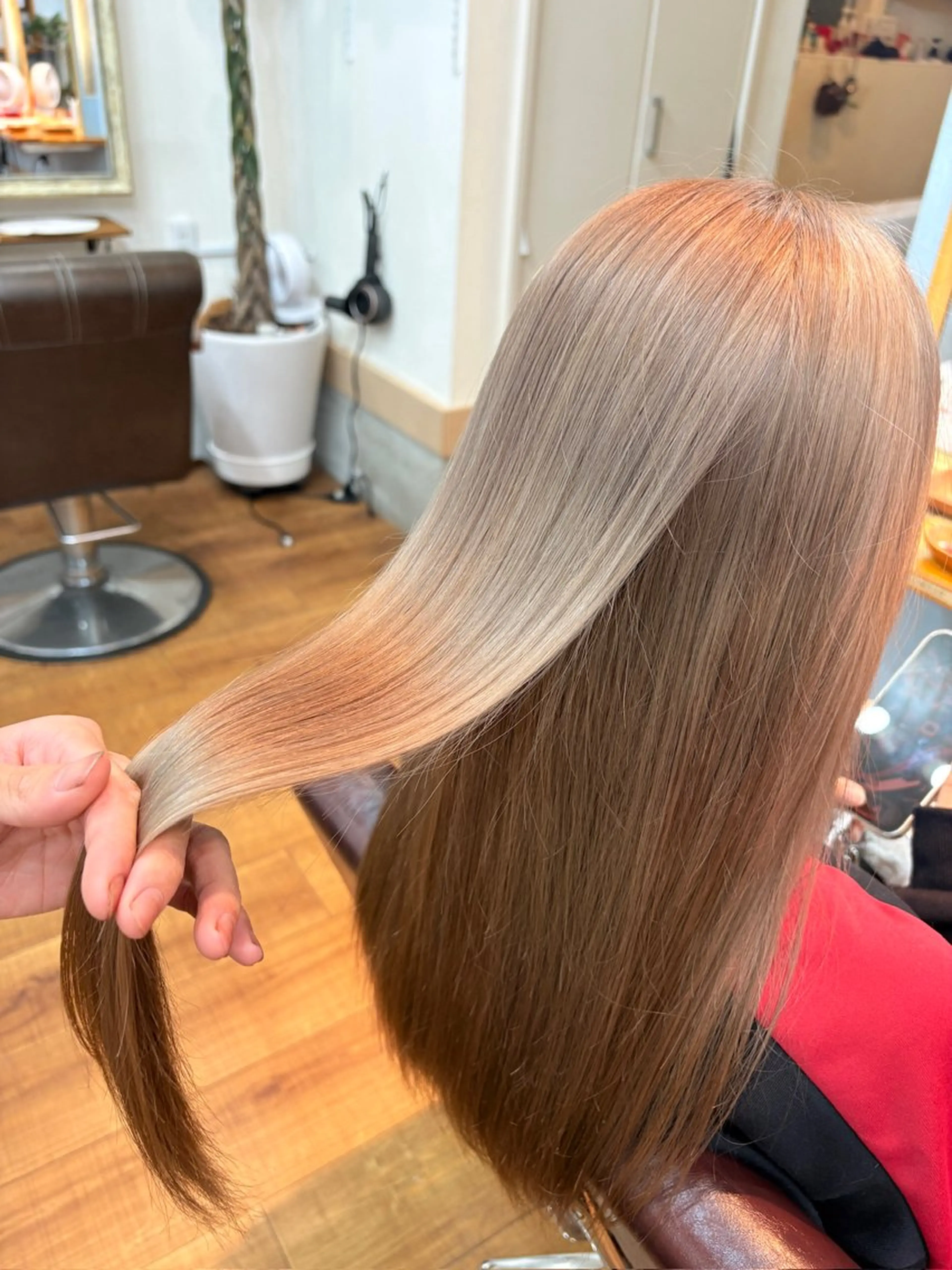 カラー ヘアカラー トリートメント 髪質改善🌿‬/艶感 /髙木 優人のヘアスタイル