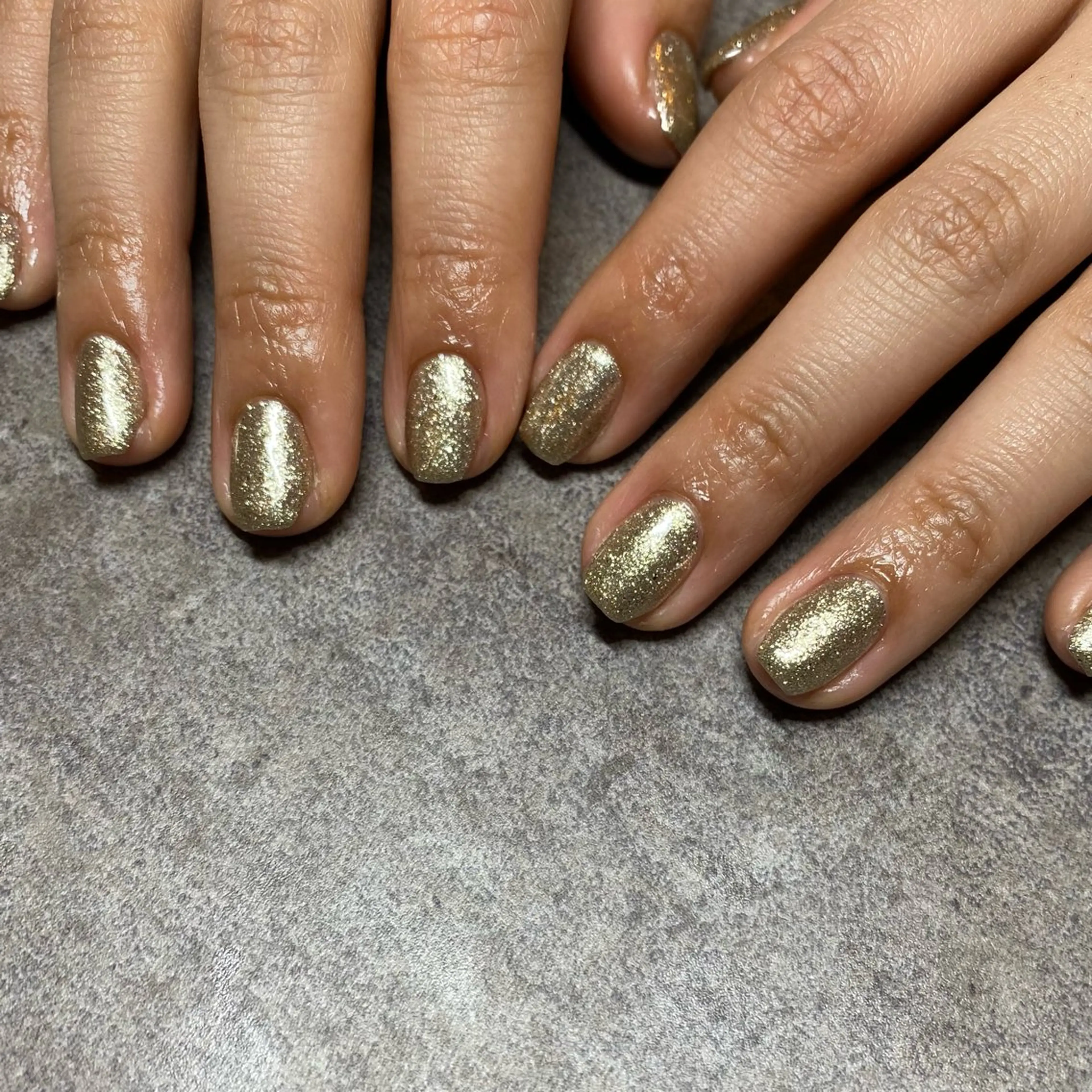 ネイル ゴールド シルバー ハンドネイル ハンドケア N dé chou chou所属・林 七海のその他イメージ