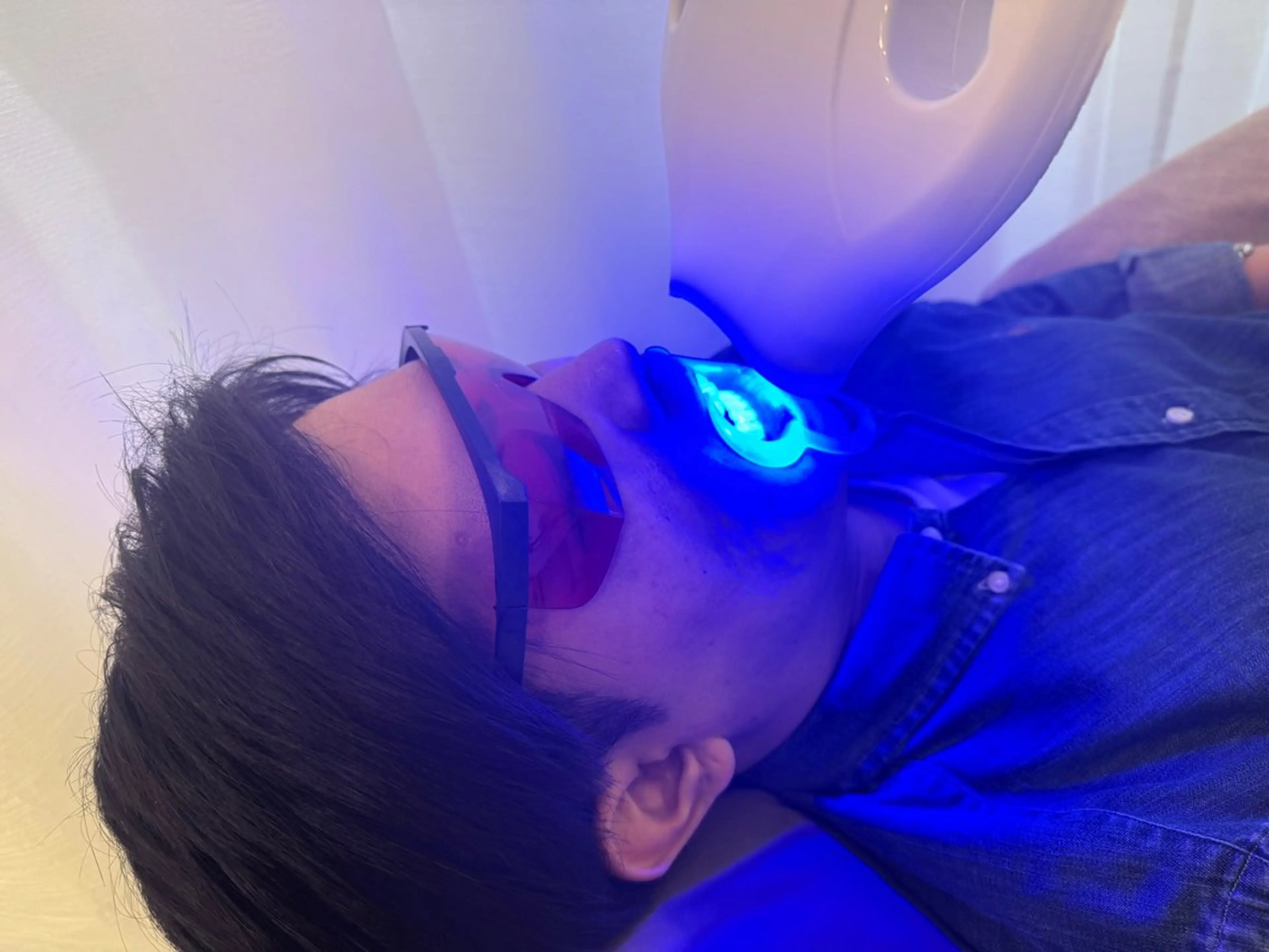 【お試し】メンズ大歓迎★美白効果絶大！セルフホワイトニング40分照射の写真