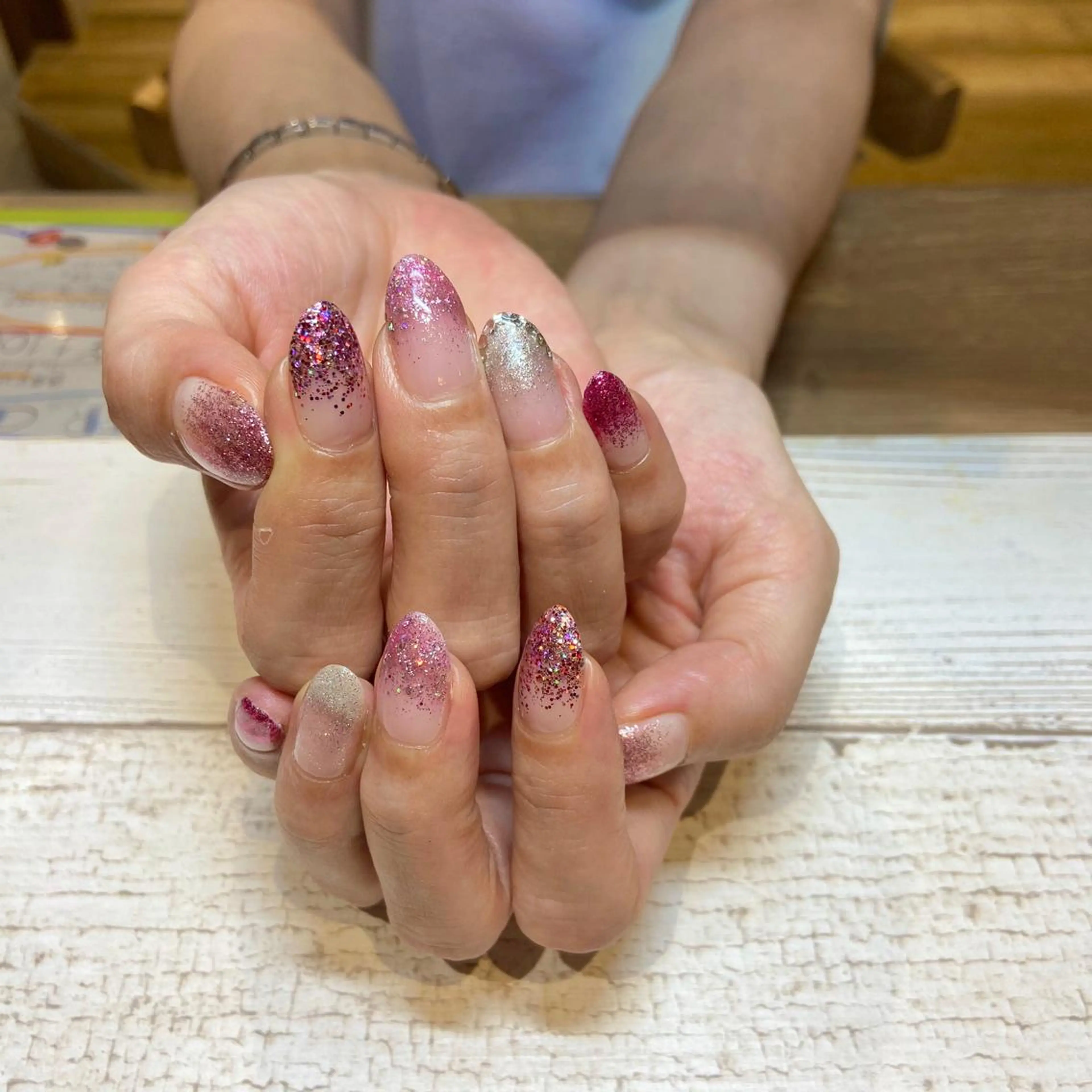 ネイル ハンドネイル happiness プライベートサロンのネイルデザイン