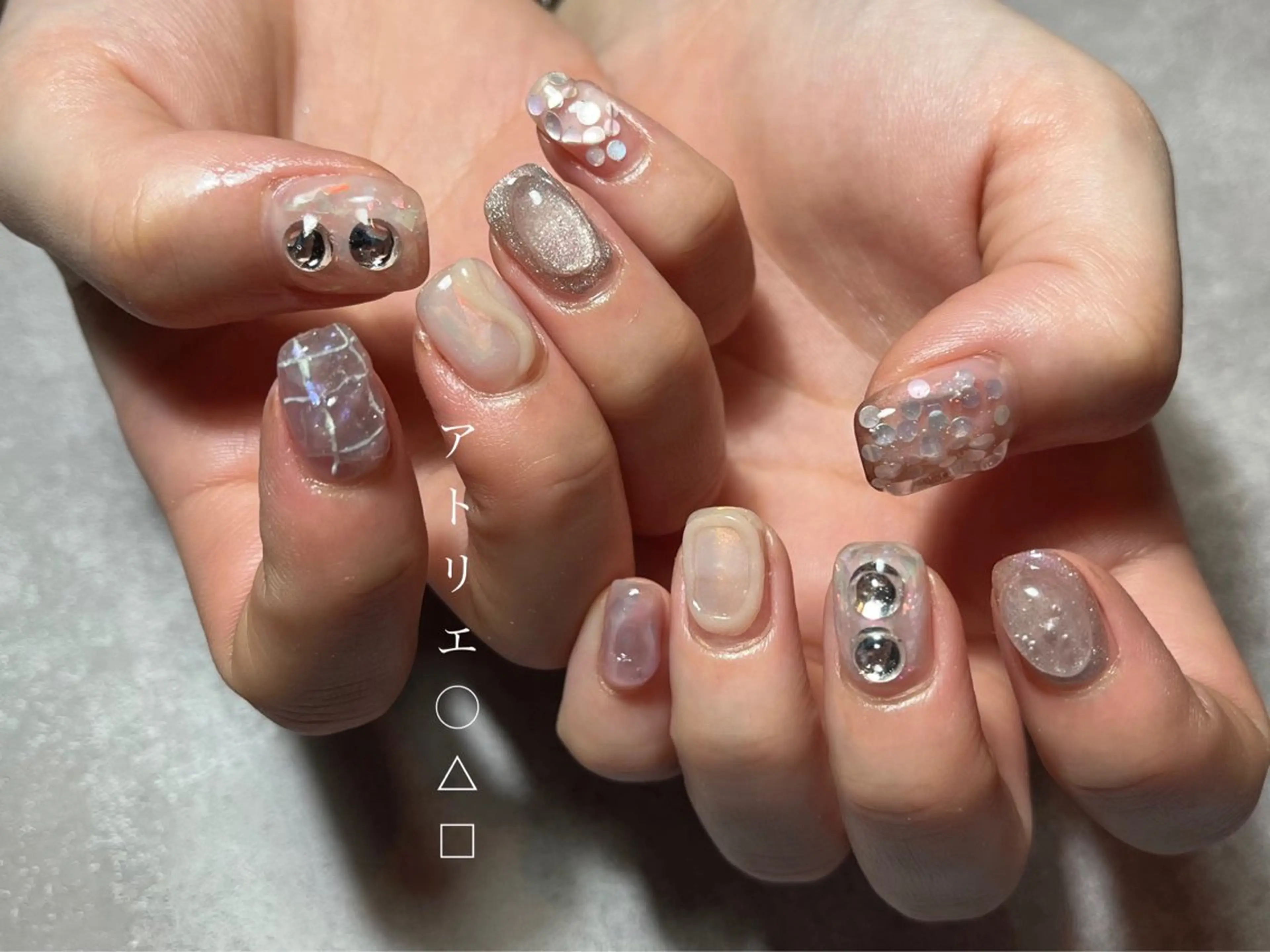 ネイル ハンドネイル アトリエ ○△□のネイルデザイン