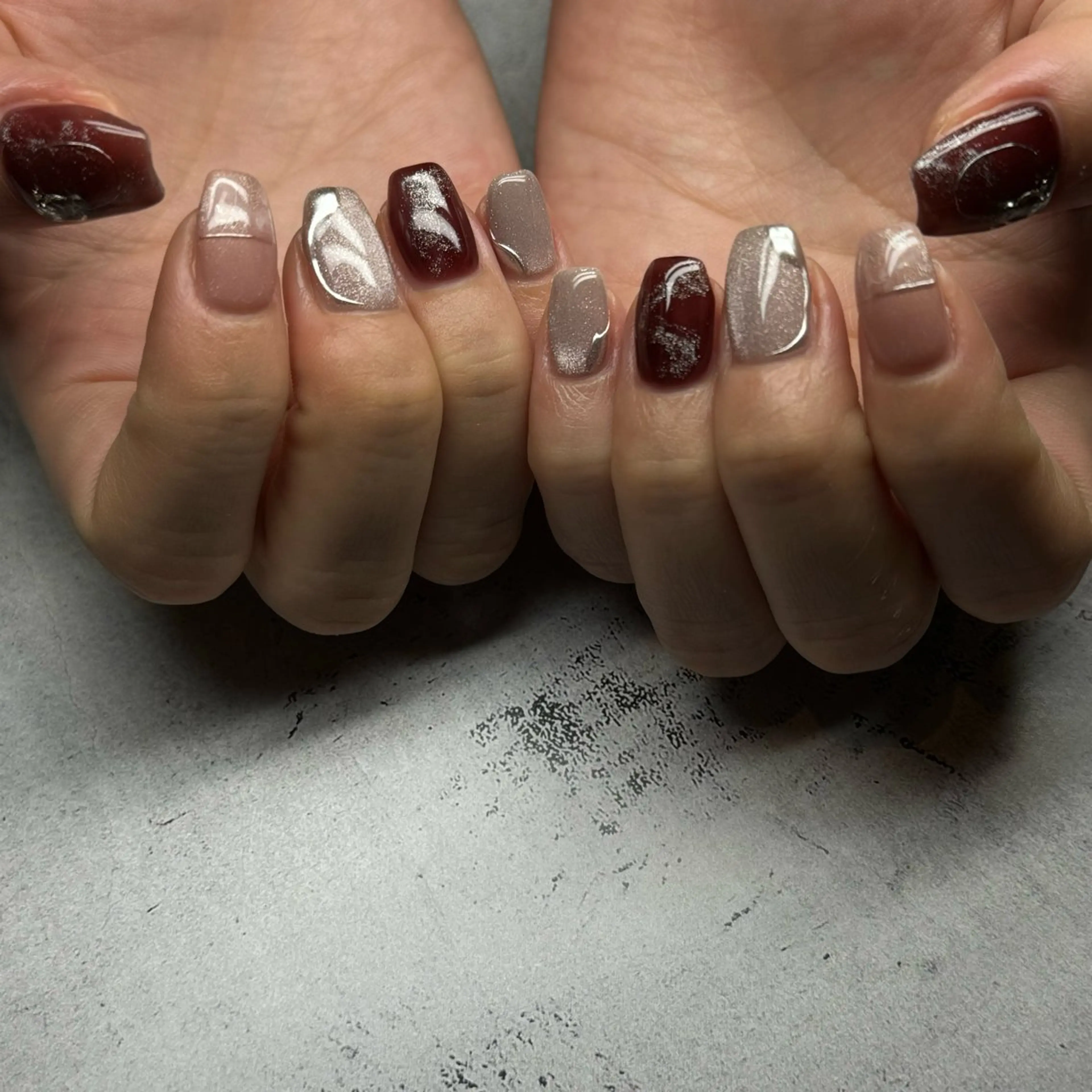 ネイル ハンドネイル 𝐫𝐚𝐢 𝐧𝐚𝐢𝐥の眉毛・アイブロウイメージ