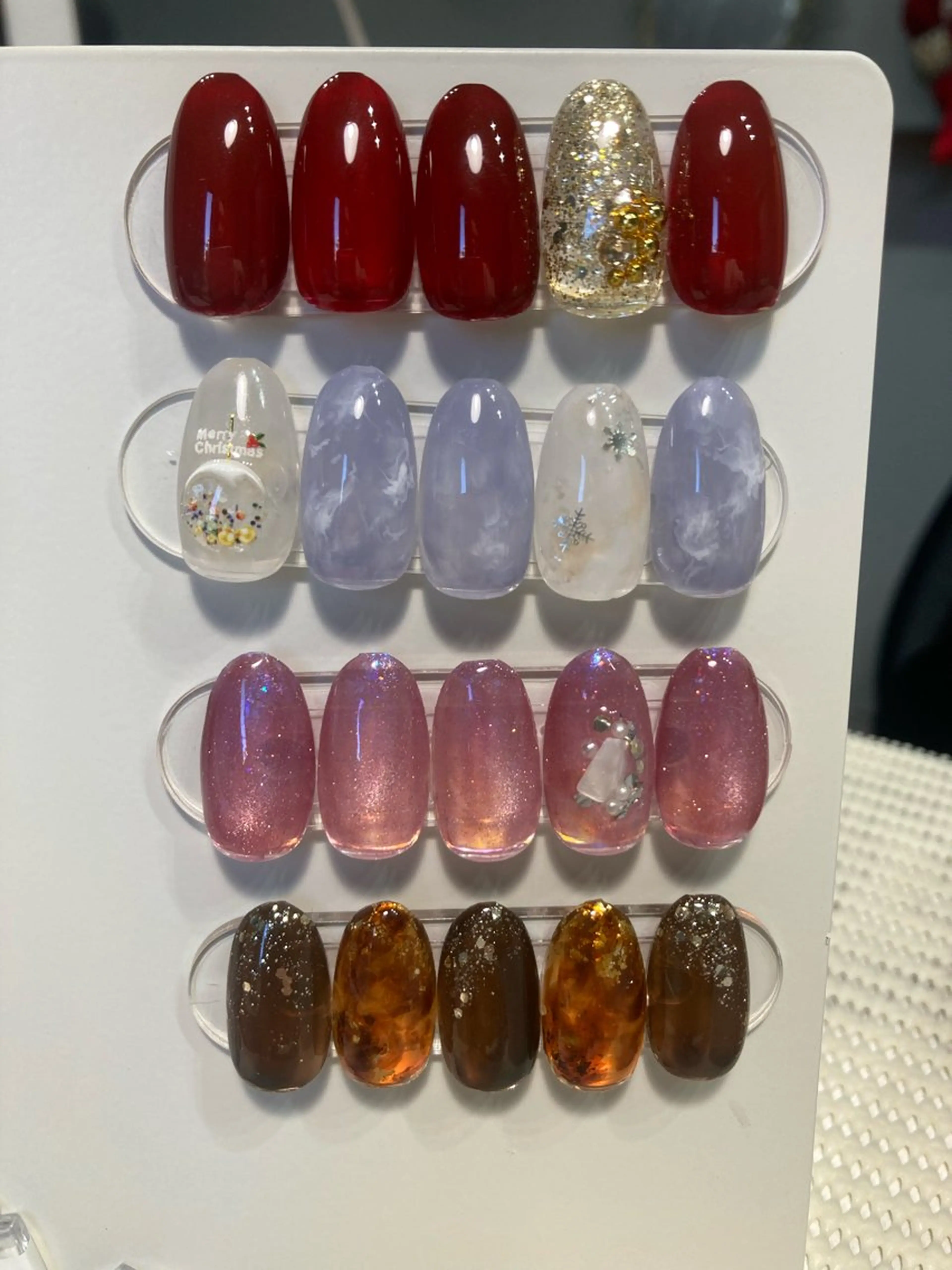 【練習モデル】店頭サンプルから選ぶデザインネイル（4種）の写真