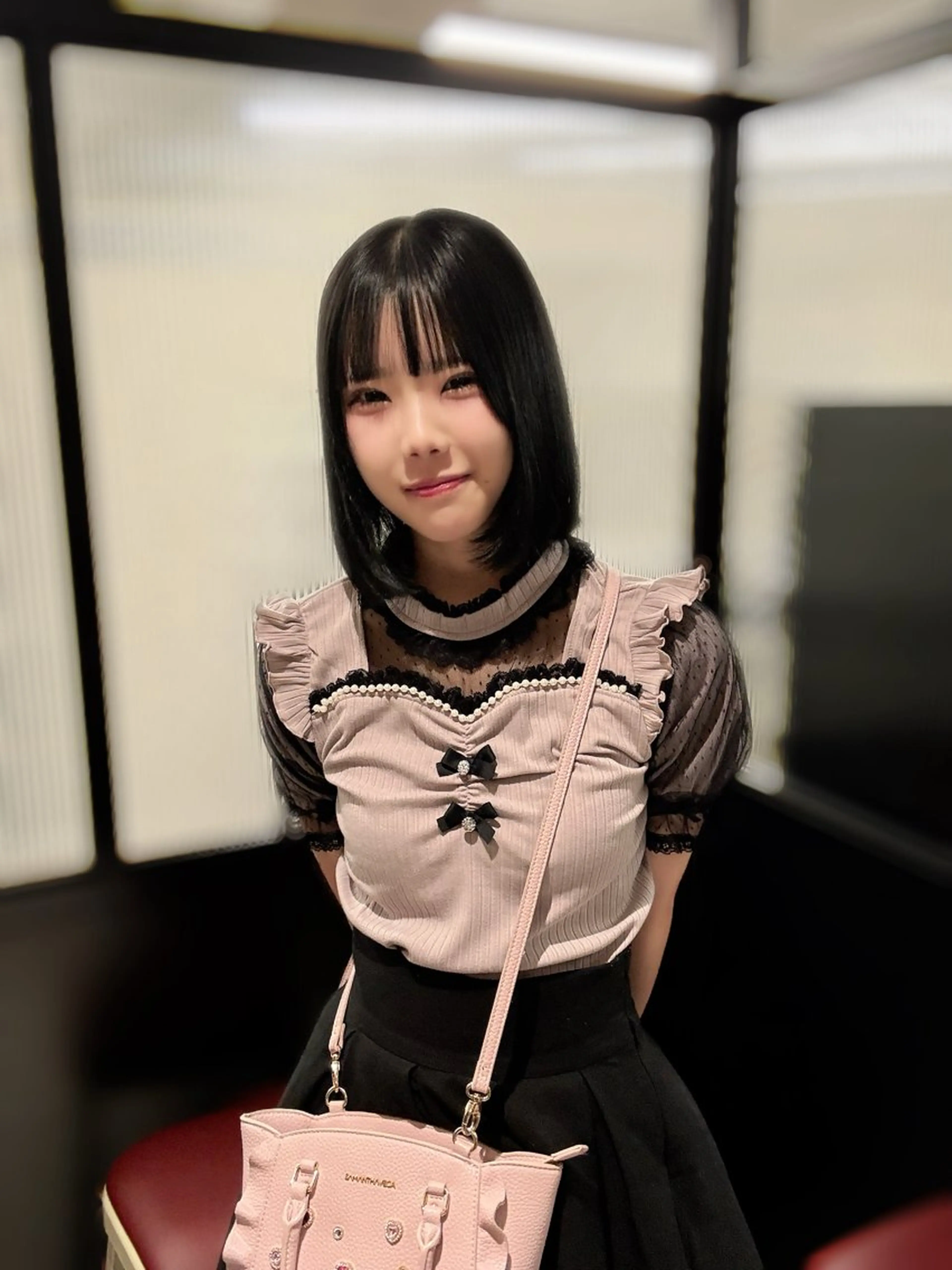 ショート カラー カット ヘアカラー ヘアセット 韓国/トレンド レイヤー【101】のヘアスタイル