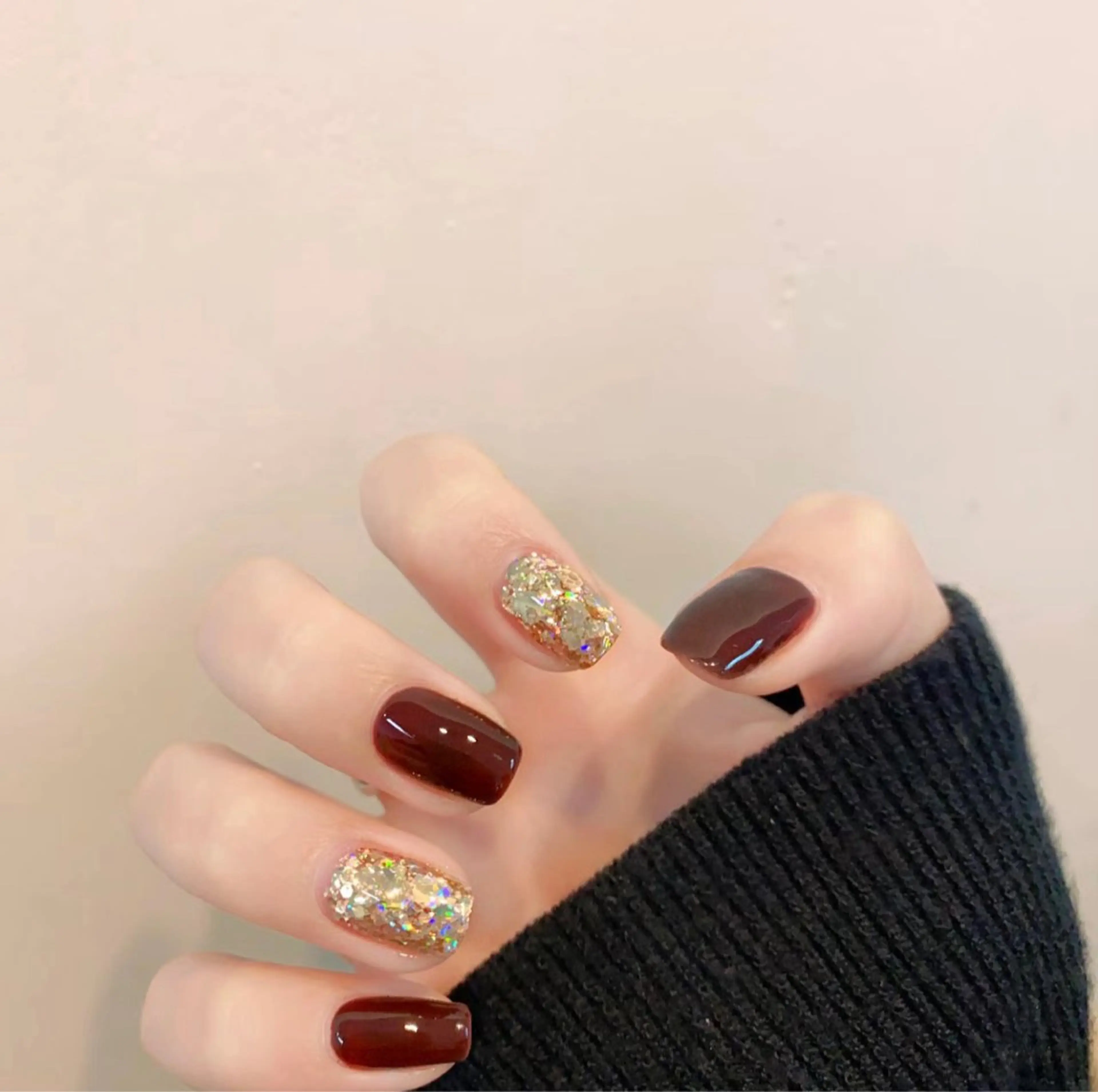 ネイル ジェルネイル ハート 韓国ネイル ニュアンスネイル パラジェル Niko nailサロンのネイルデザイン