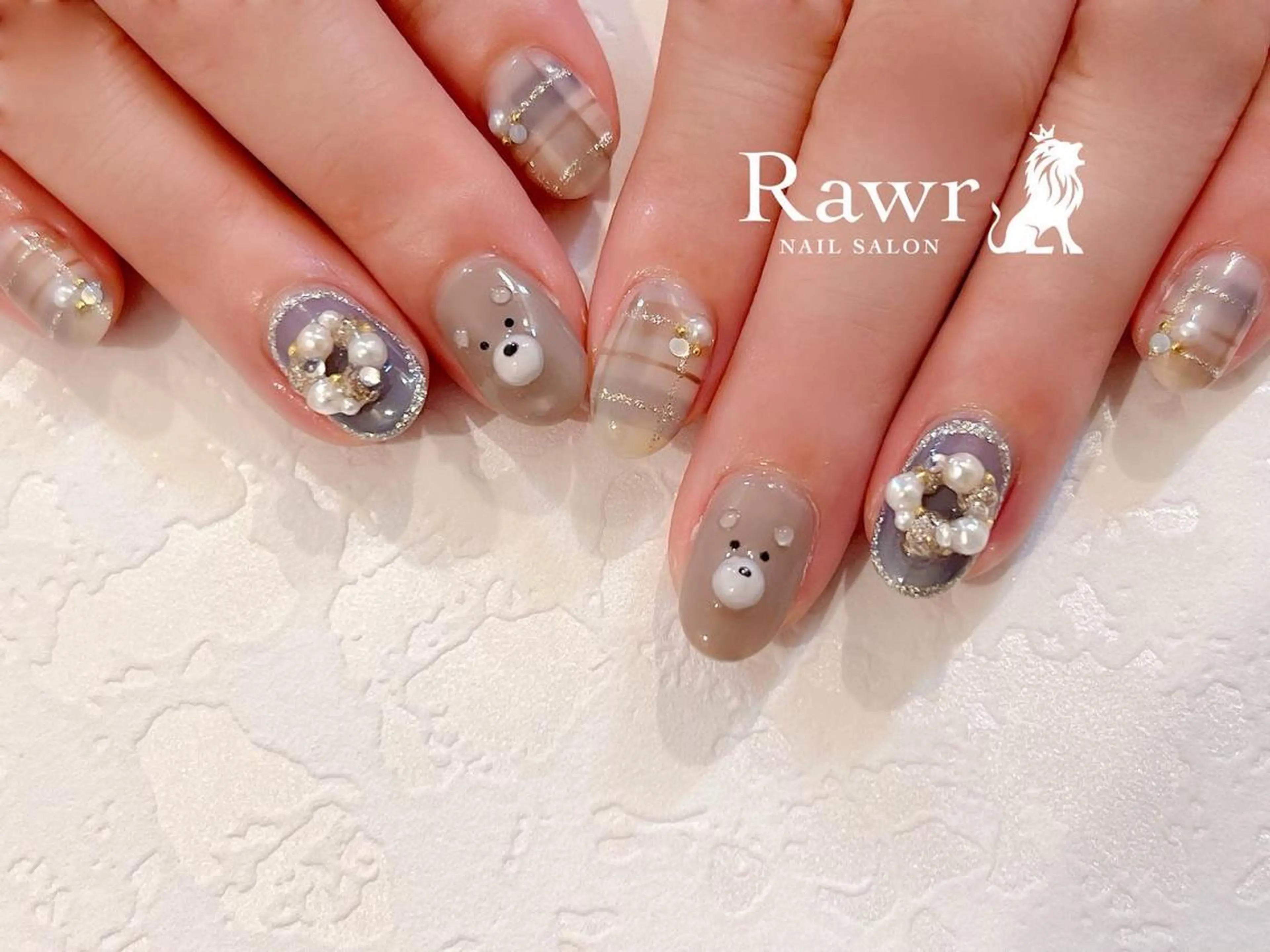 ネイル ジェルネイル パラジェル 冬ネイル クリスマス ハンドネイル Rawr / saoriのネイルデザイン