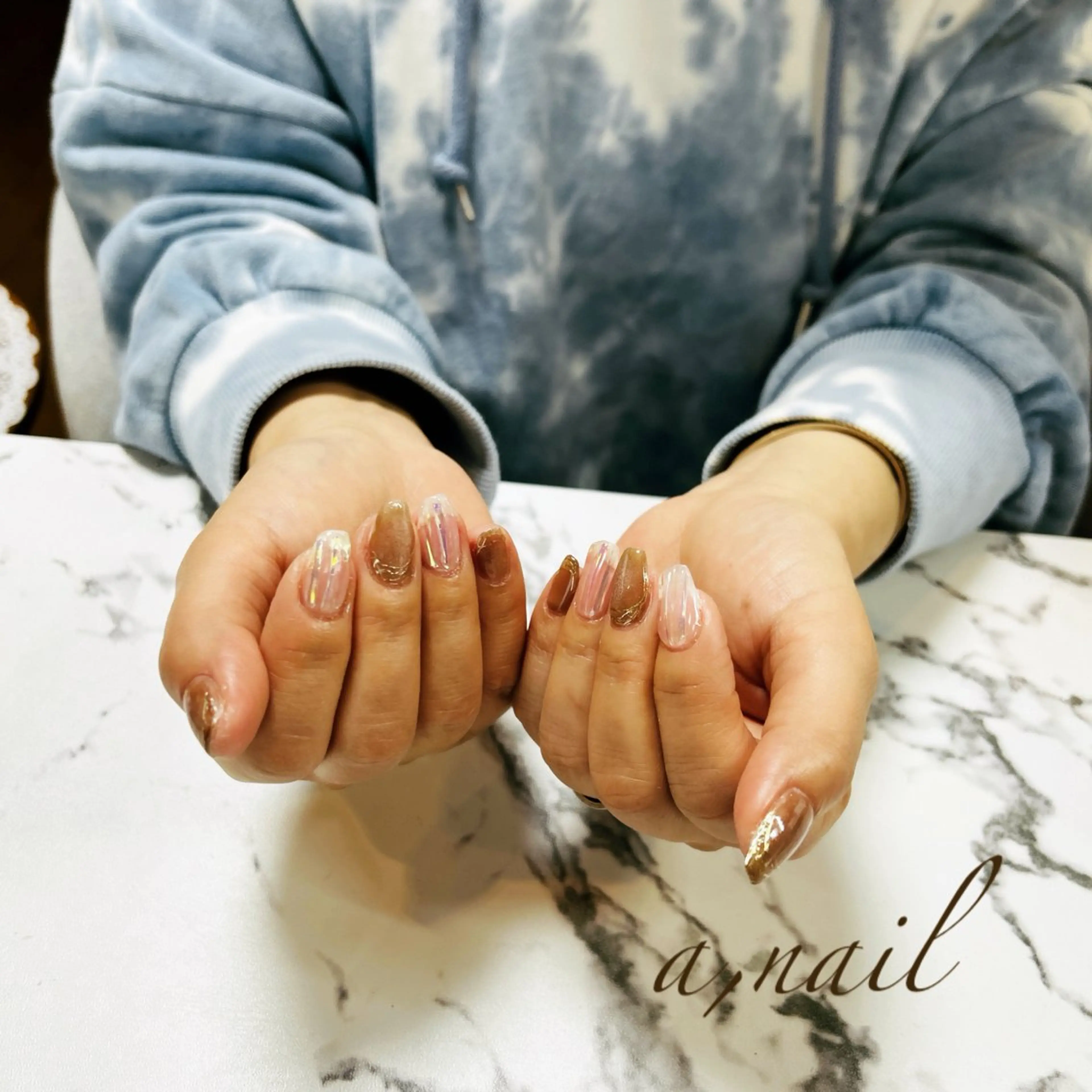 ネイル オーロラネイル マグネットネイル ミラーネイル シンプルネイル ハンドネイル ネイルサロン エーネイルのネイルデザイン