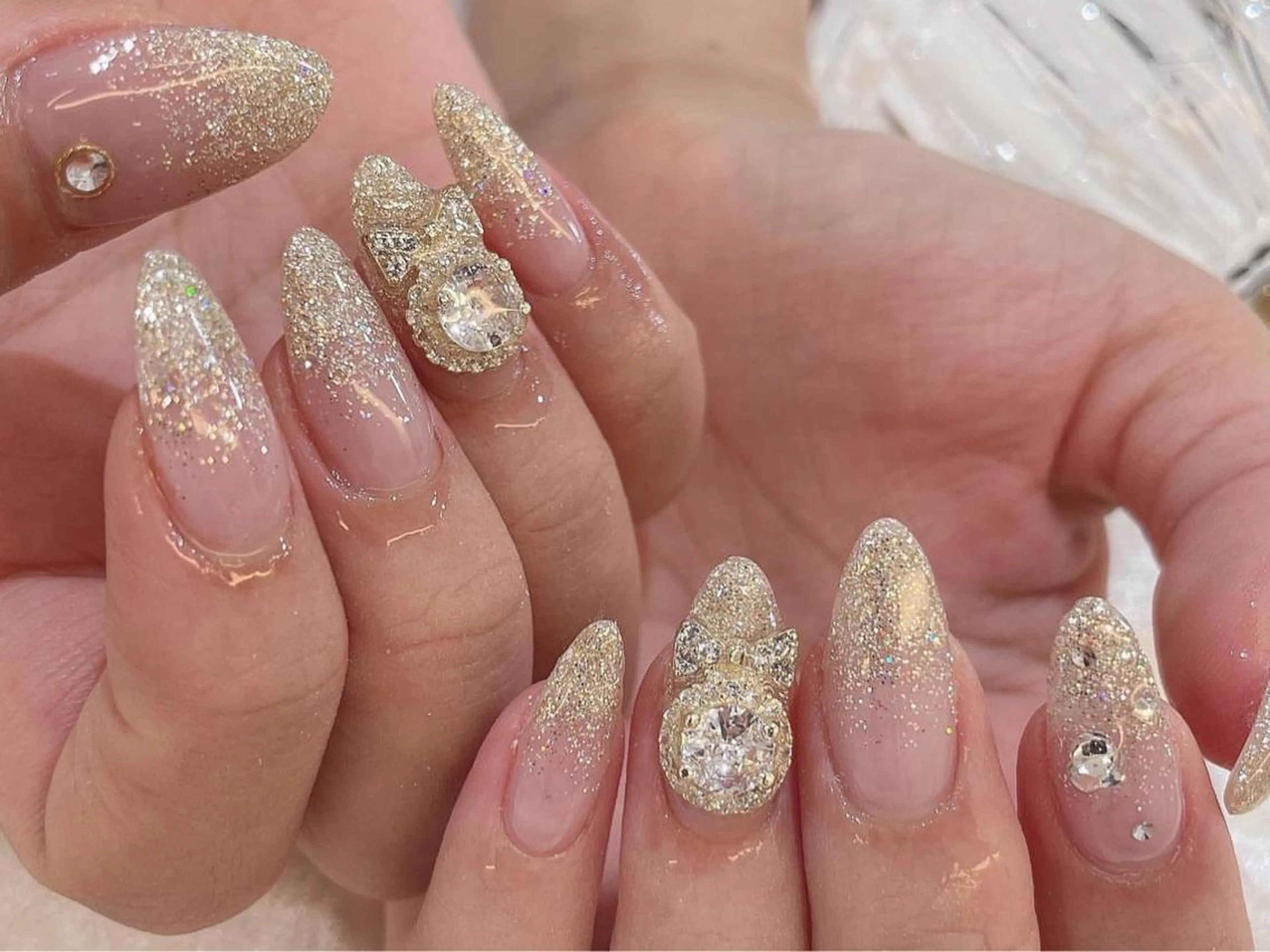 ネイル ハンドネイル リ サのネイルデザイン