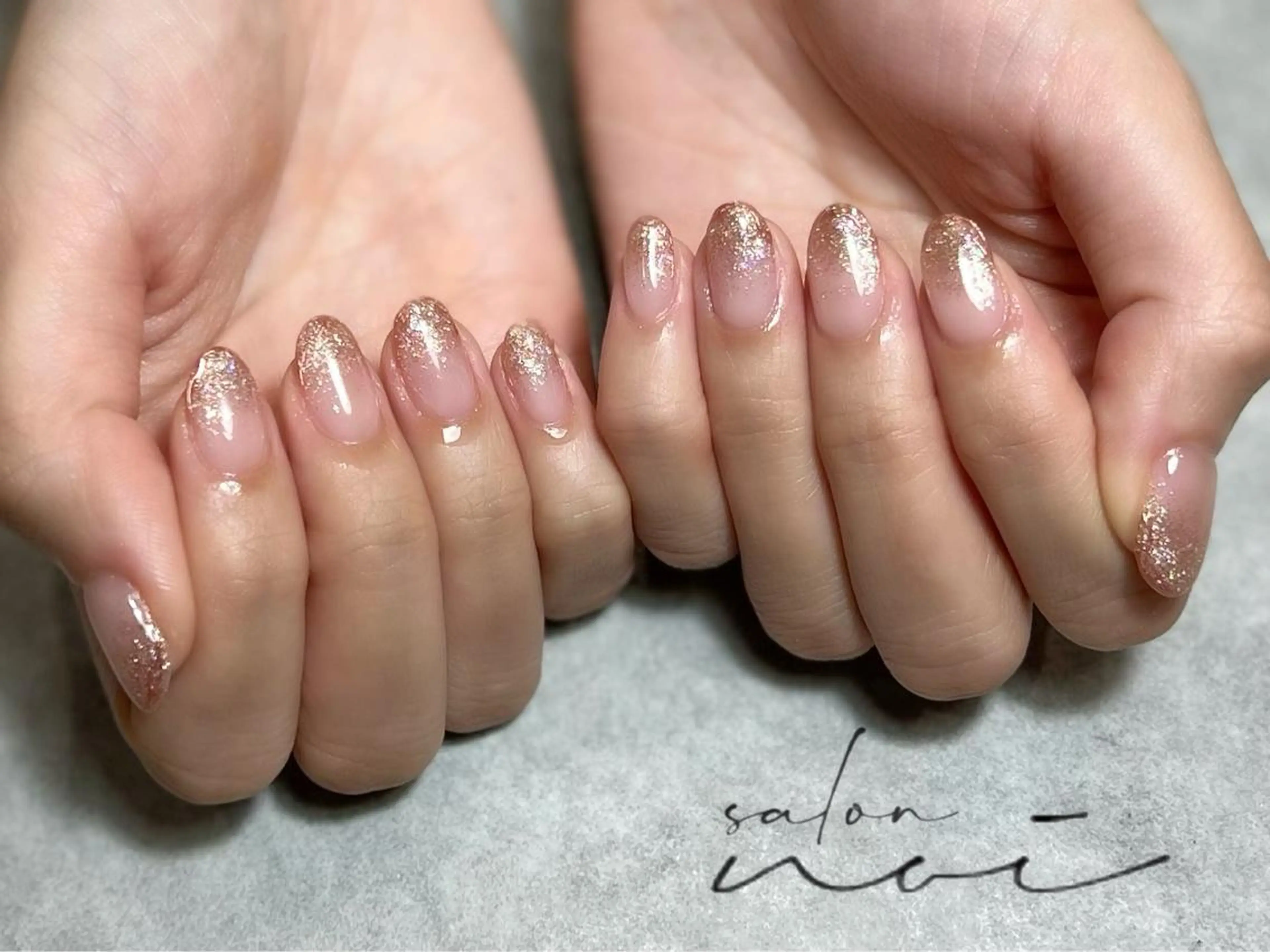 ネイル ミラーネイル ピンク salon noi所属・salon noiのネイルデザイン