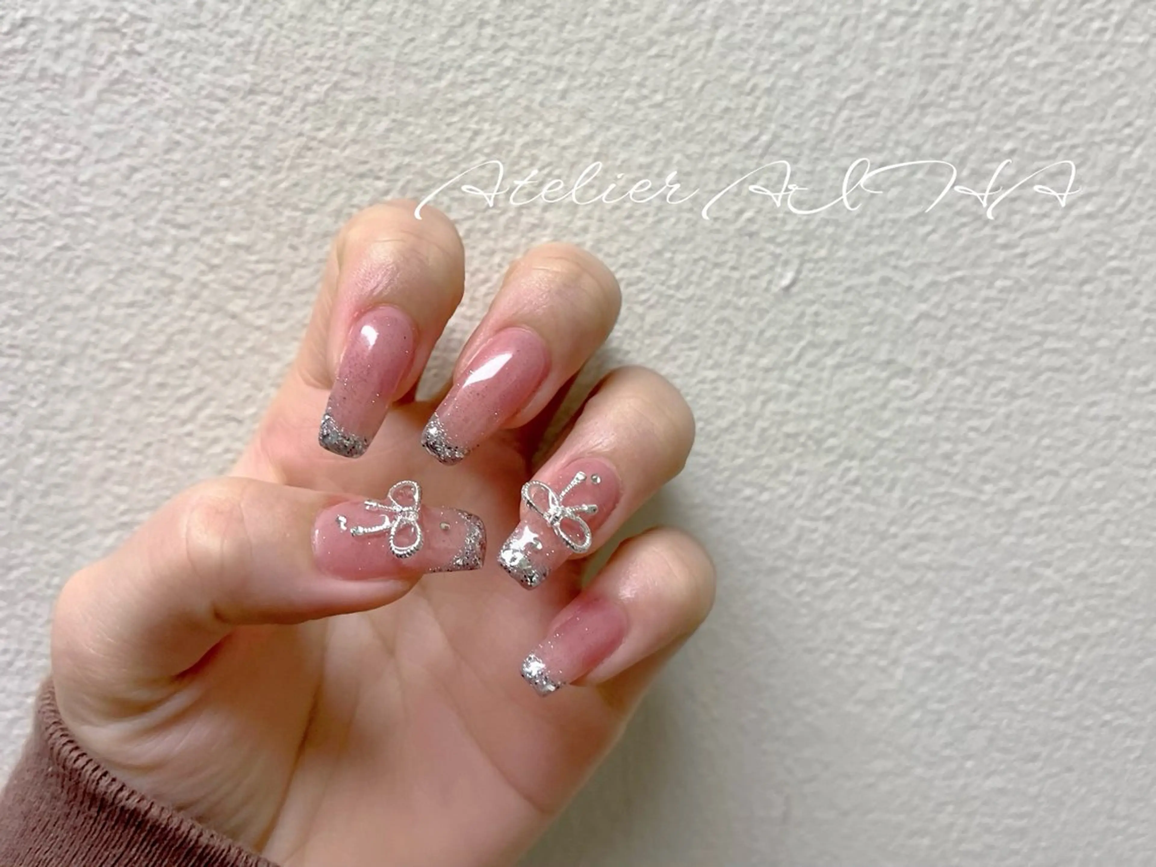 セミロング ハンドネイル アトリエAIHA所属・アトリエAIHA★ フィルイン推奨サロンのネイルデザイン