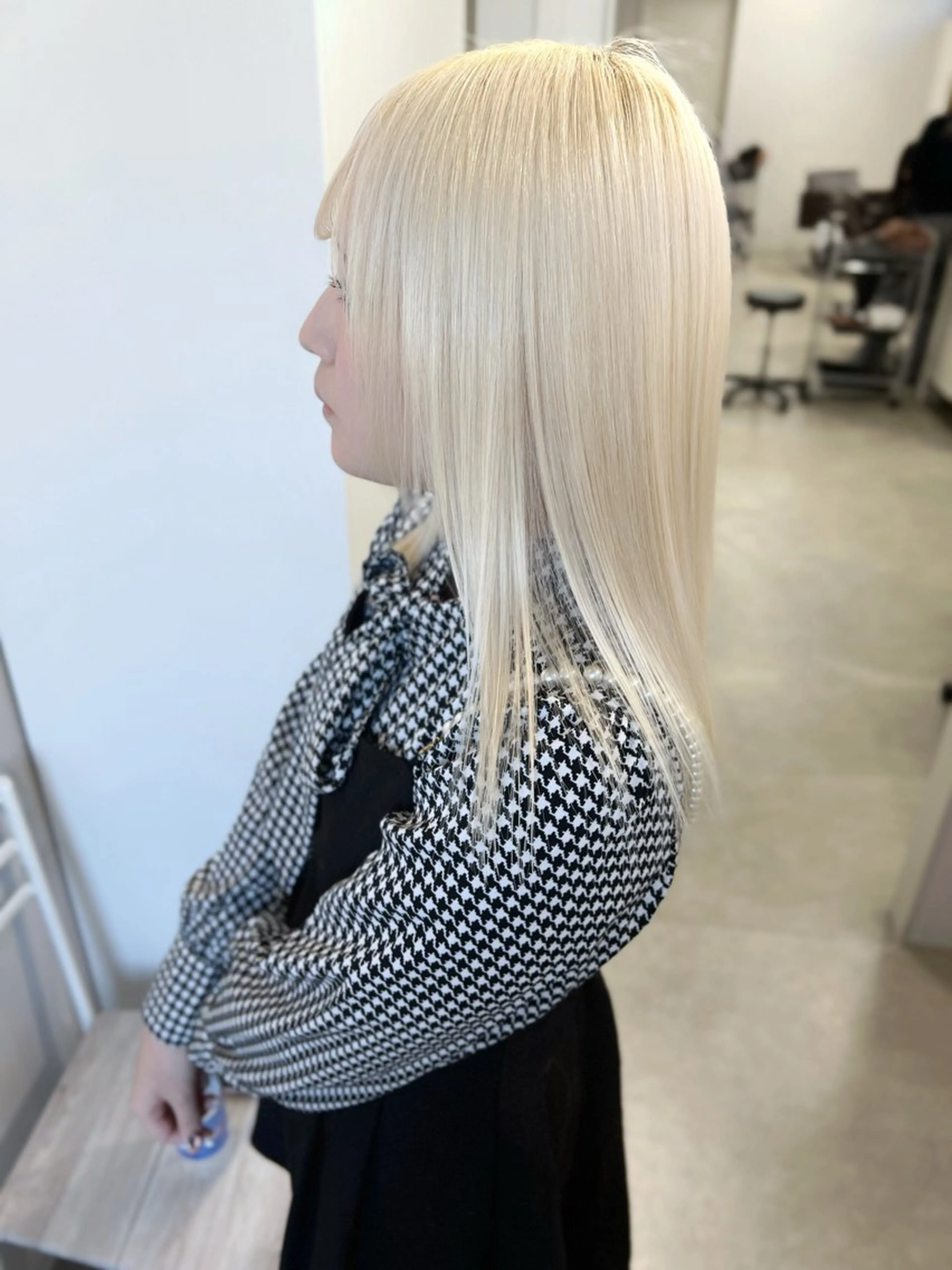 セミロング カラー ブリーチ/髪質改善/ レイヤー/YUTO‎のヘアスタイル