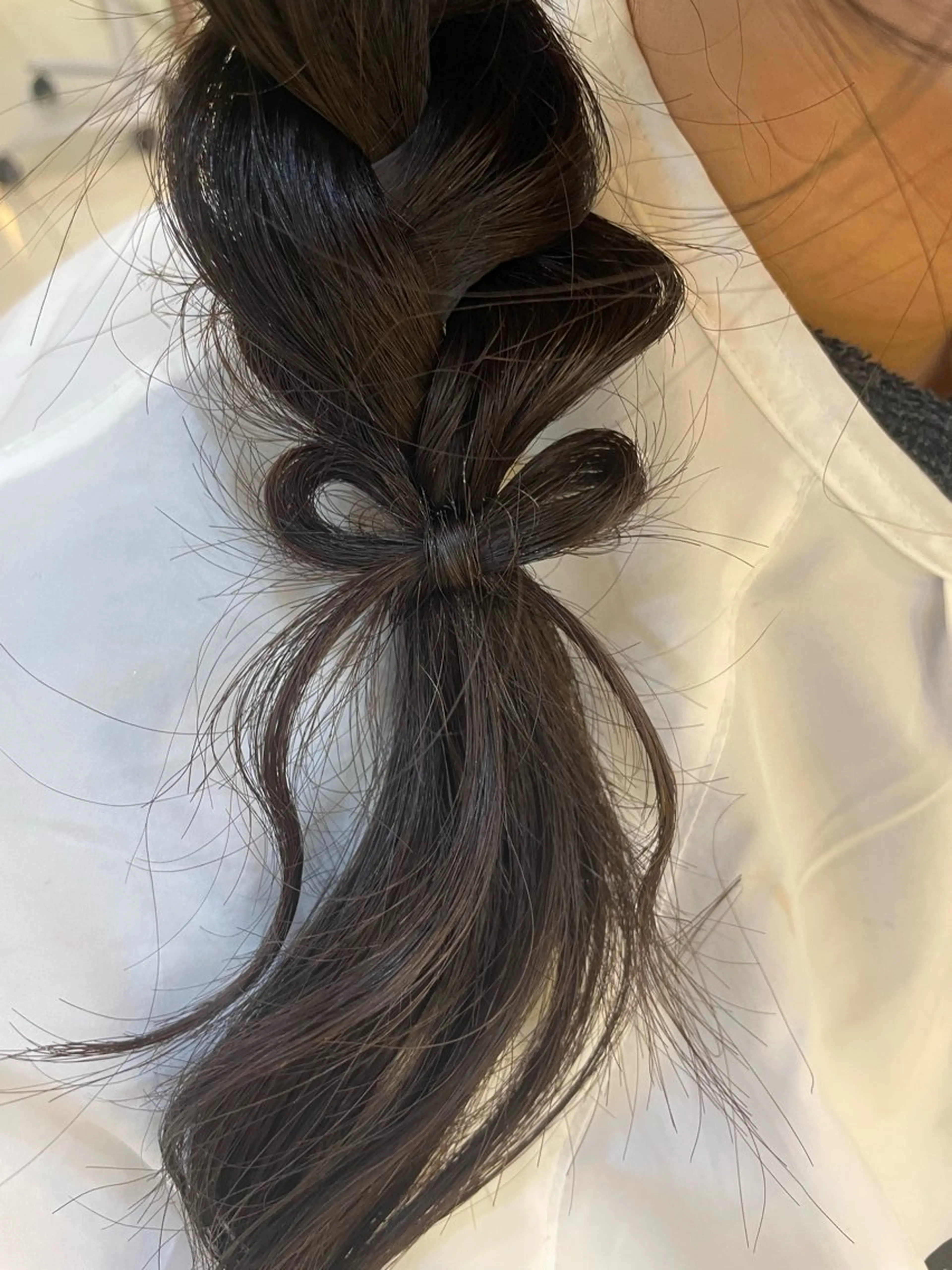 セミロング ヘアセット 透明感/ハイトーン ／暖色カラー🍓のヘアスタイル