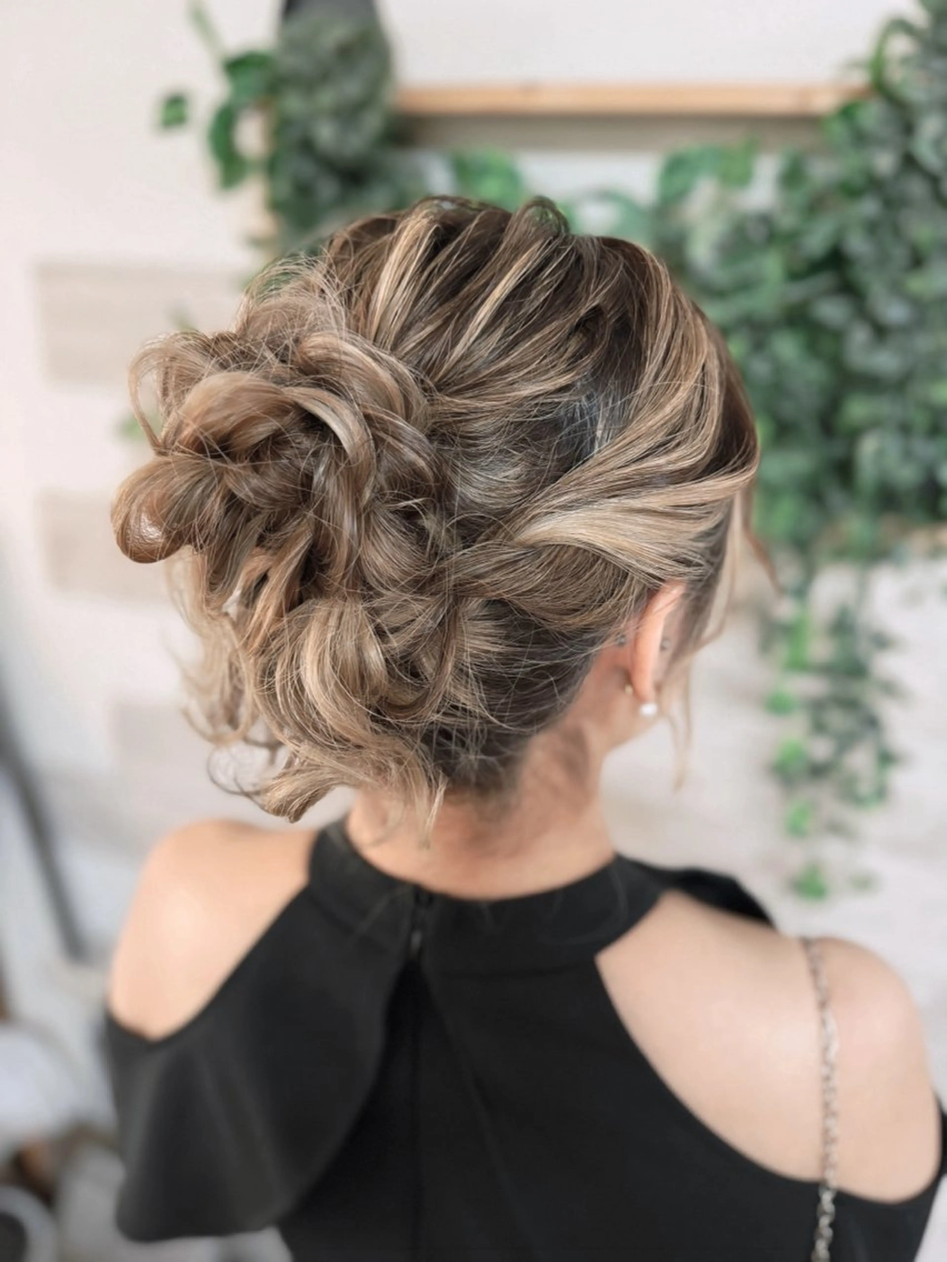 ロング ヘアアレンジ キッズ PLUS縁所属・ヘアメイク10年から 美容師💄Anriのヘアスタイル