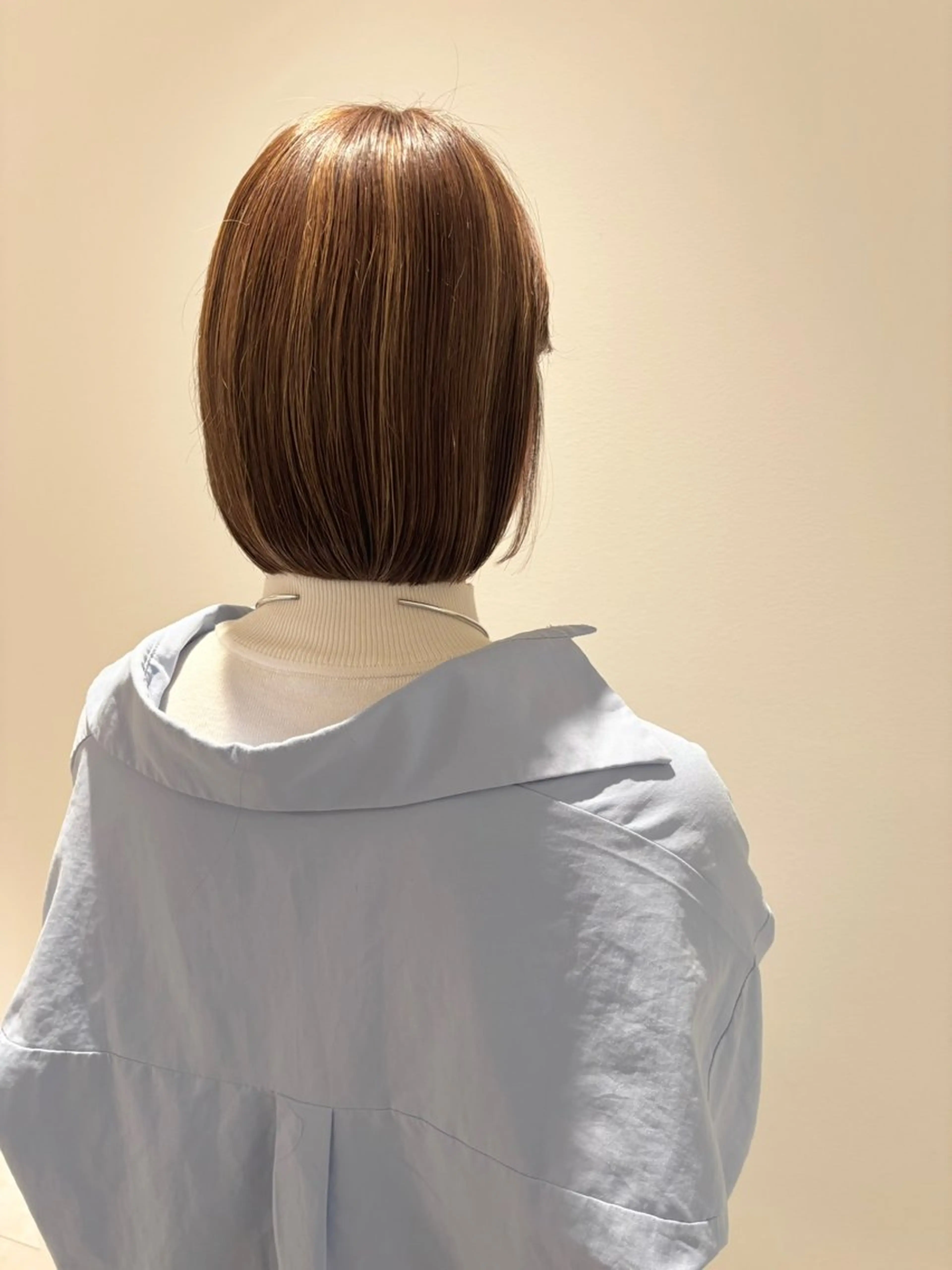 ミディアム 苅郷 羽瑛のヘアスタイル