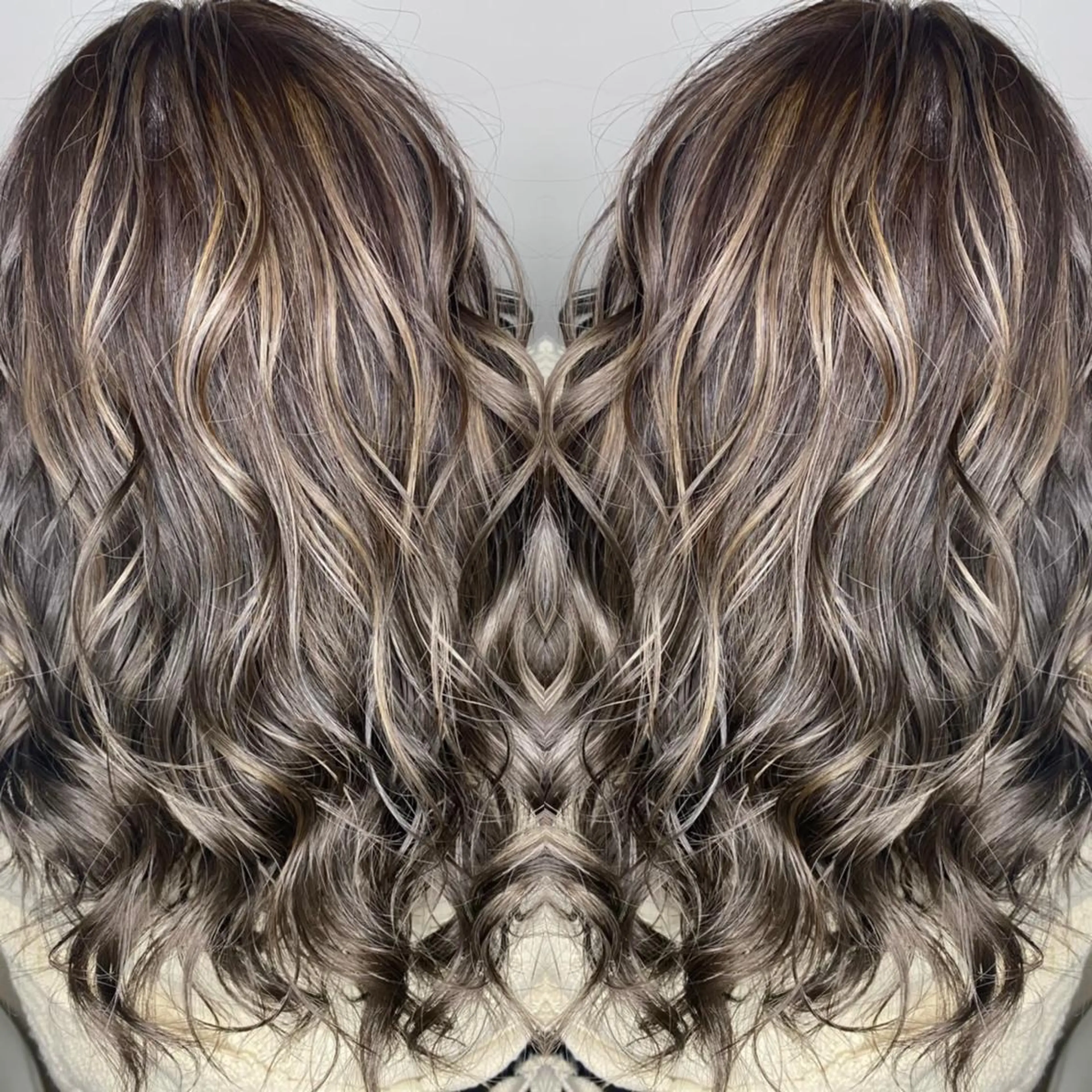 セミロング カット ヘアカラー トリートメント 店長✨レイヤー✖️ 髪質改善✖️韓国ヘアのヘアスタイル