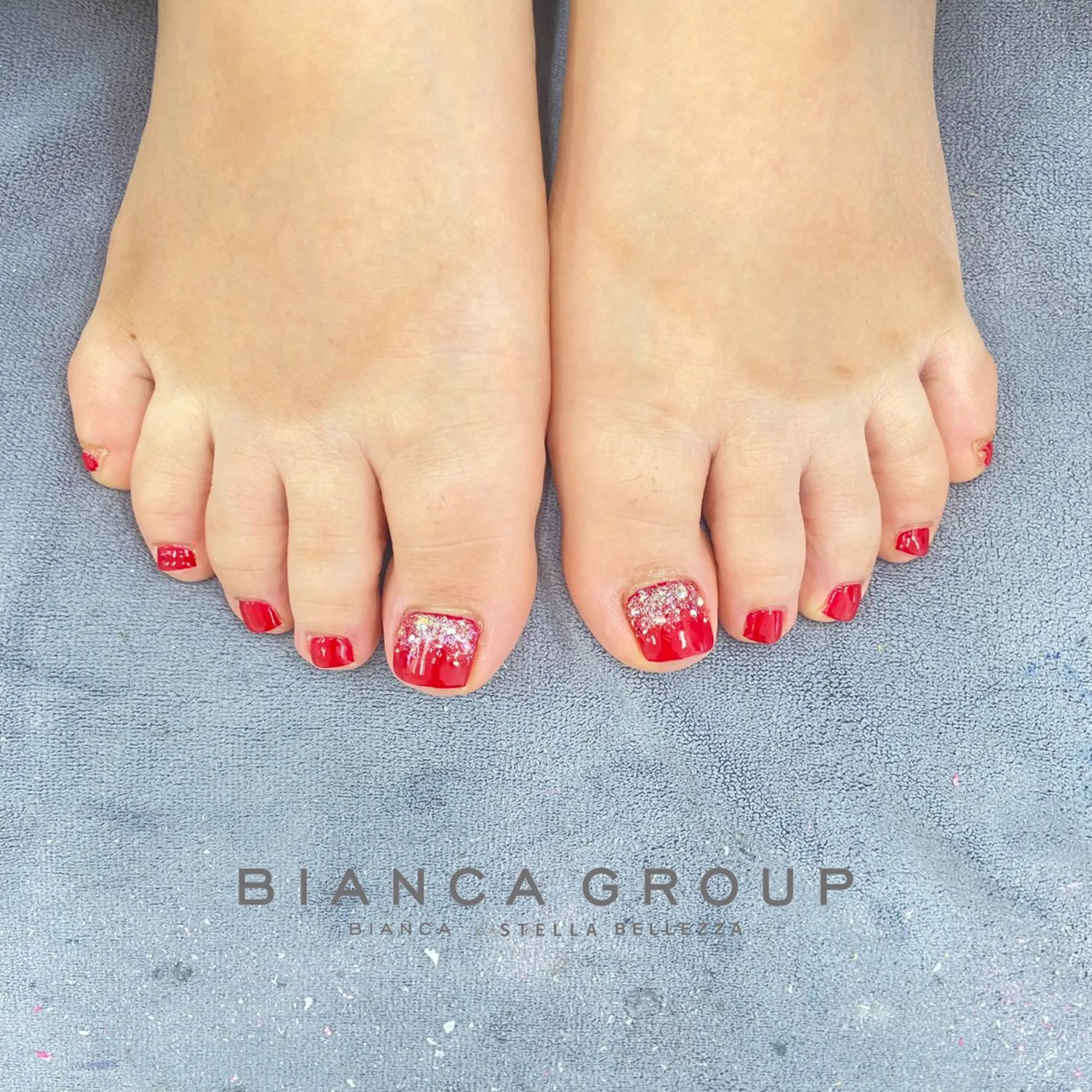 ネイル フットネイル Bianca 若松 颯菜のネイルデザイン