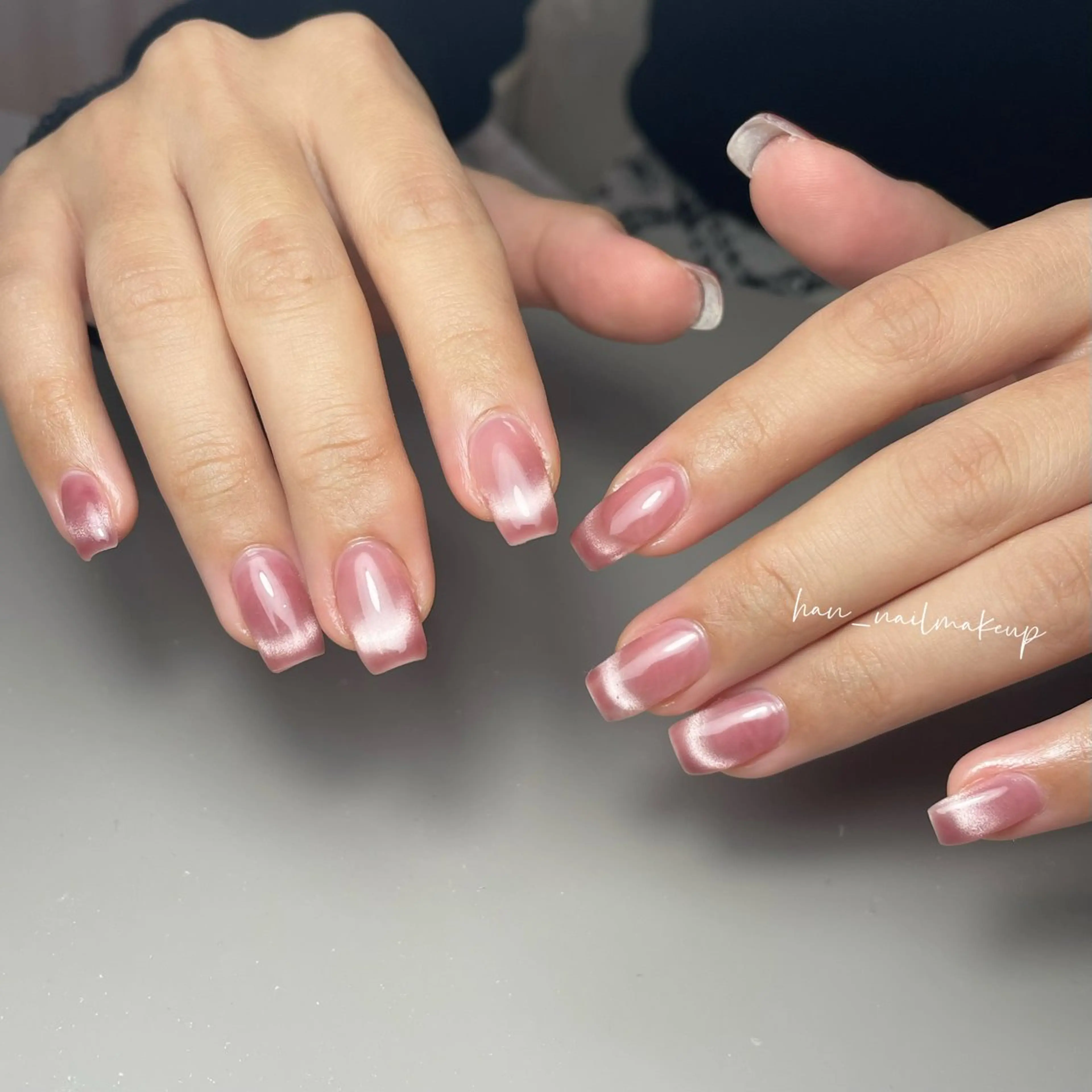 ネイル フレンチネイル マグネットネイル マグネットフレンチ ハンドネイル Han Nail 【y&m】のネイルデザイン