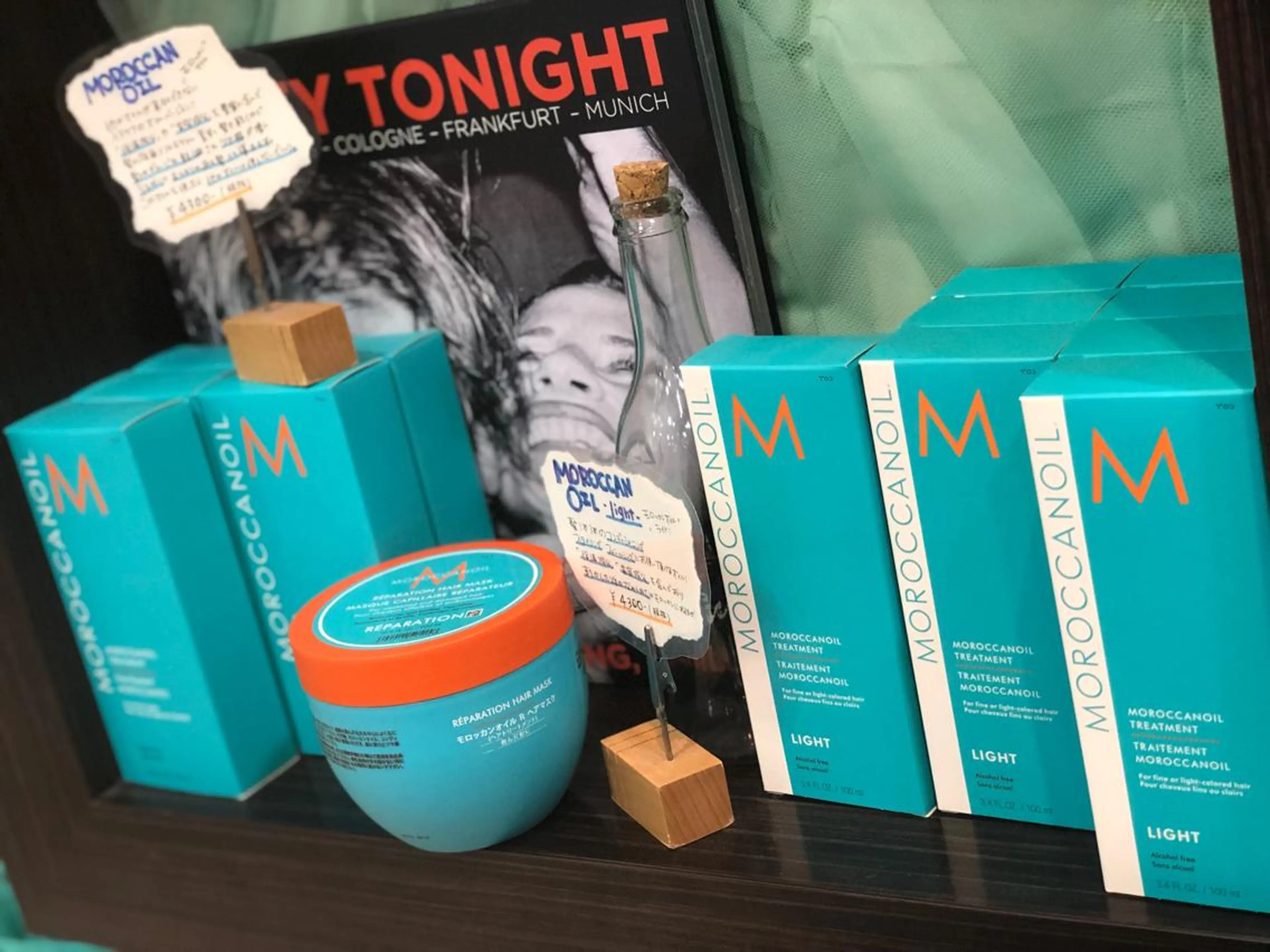 セミロング 🧸プルエクステ❤︎ ネイルKAO🧸のヘアスタイル