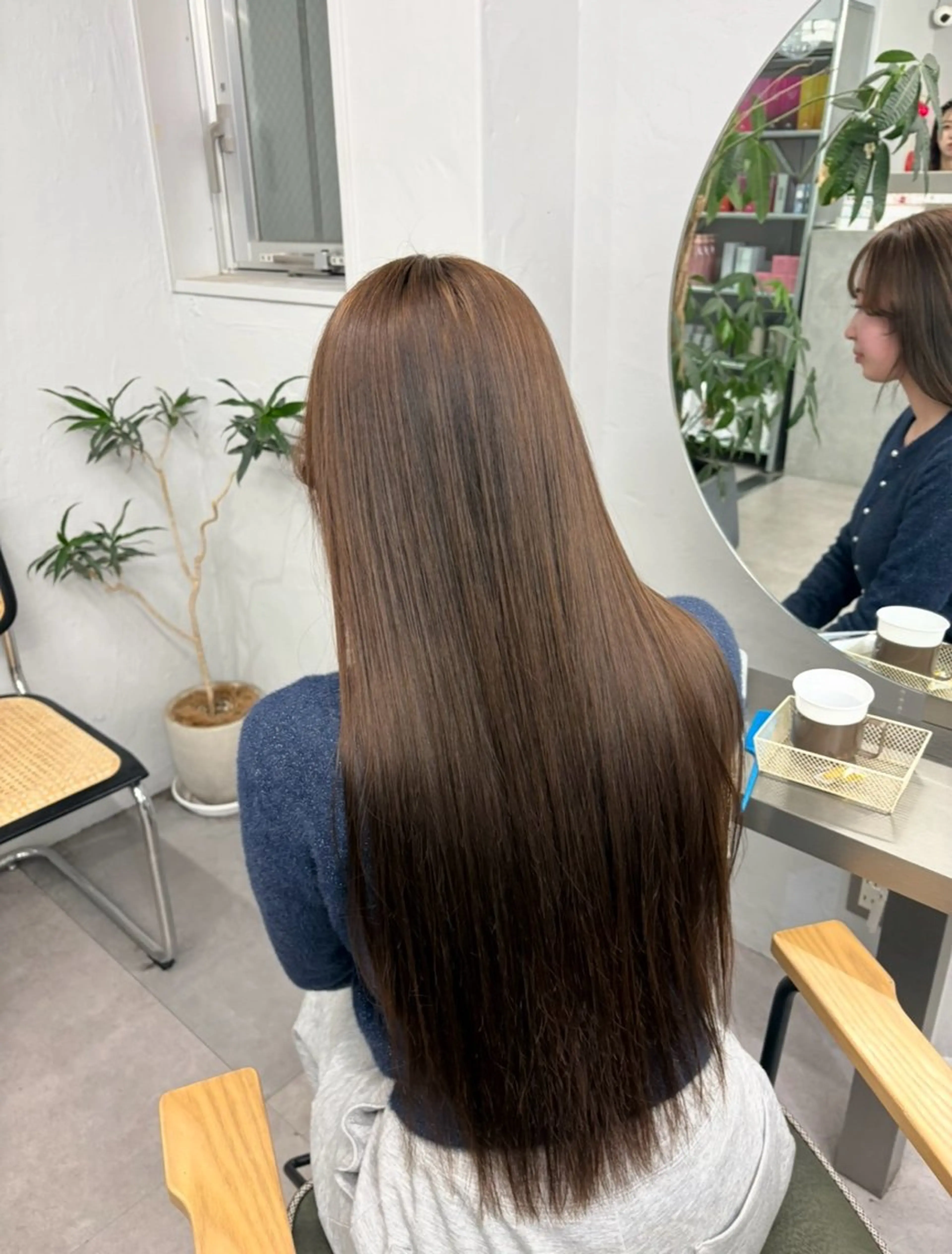 ロング カラー ベージュカラー ブリーチ ブリーチなしカラー 学生 トリートメント ヘアカラー 梅田/ベージュ／ 艶カラー／三宅空翔のヘアスタイル