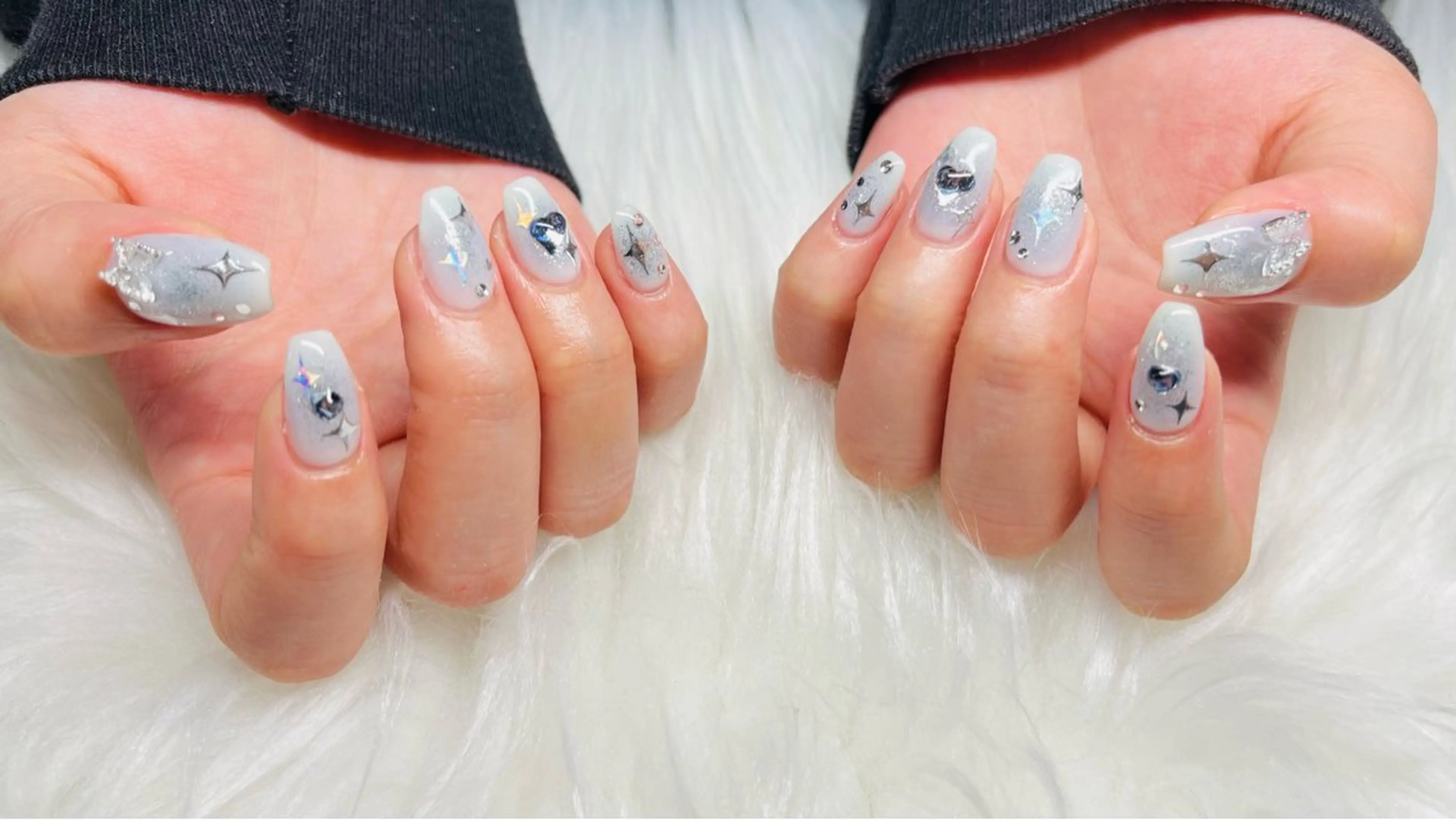 ネイル チークネイル キラキラネイル AngelCoco Tabataのネイルデザイン