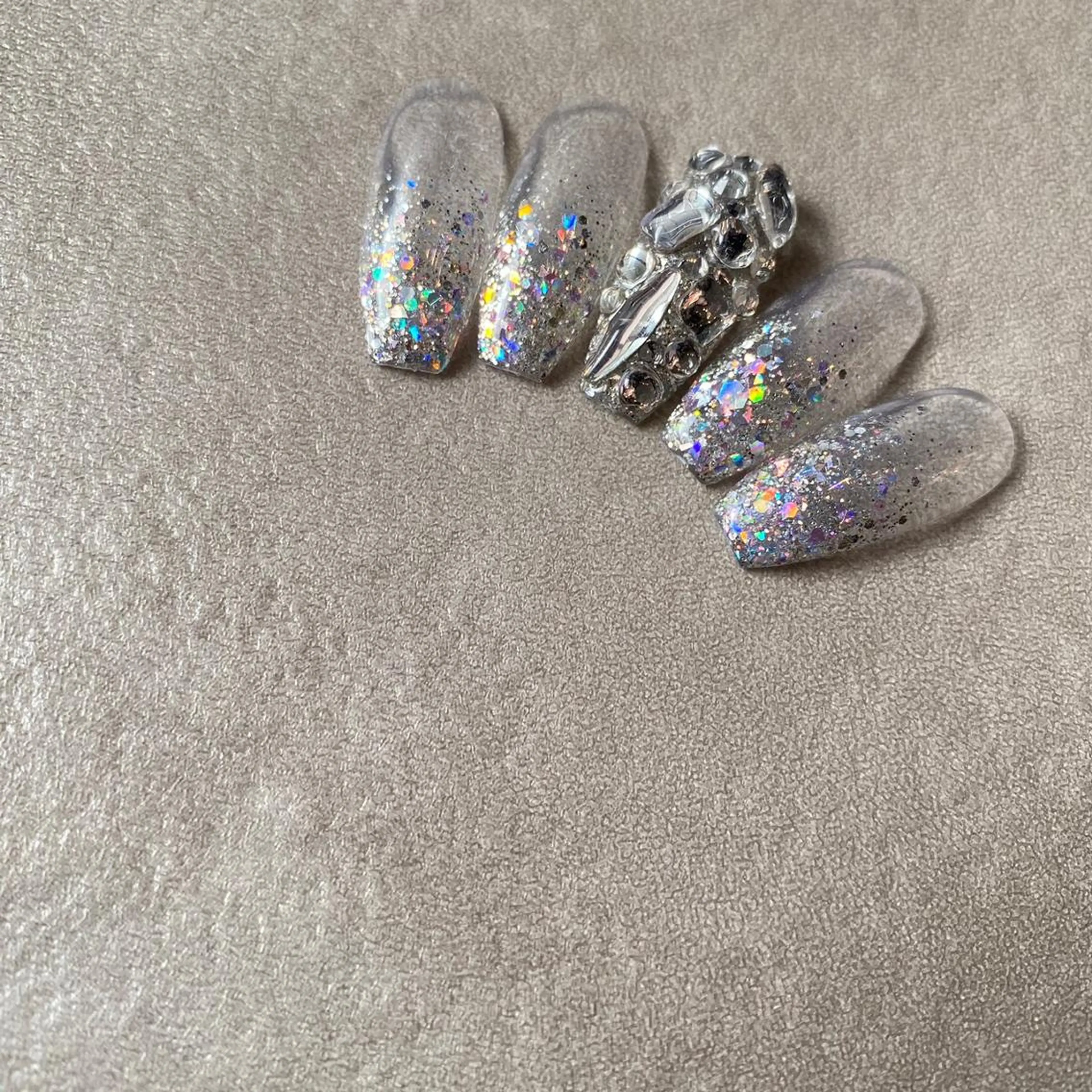 ネイル REINA W【今福鶴見店】のネイルデザイン