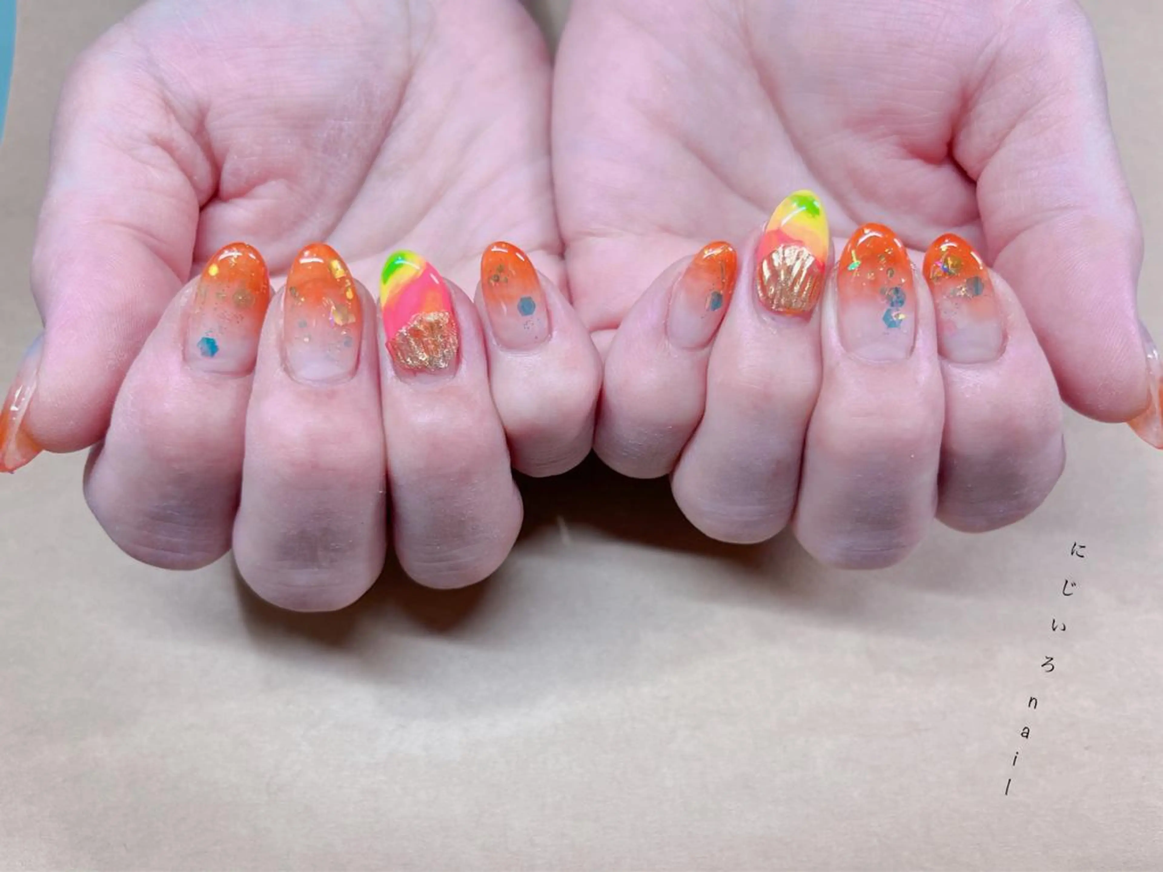 ネイル にじいろ nailのネイルデザイン