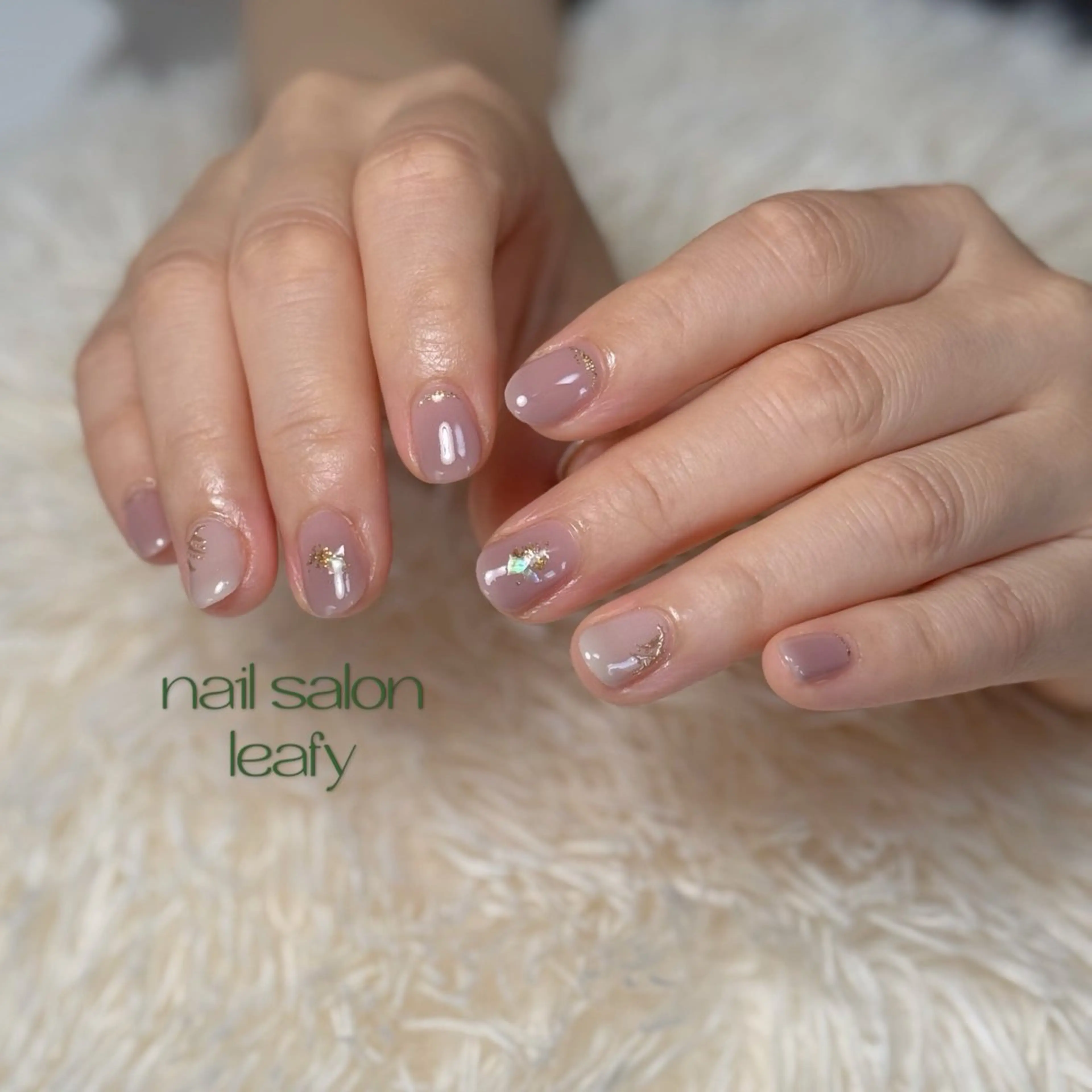 ネイル 持ち込み ネイルサロン leafyのネイルデザイン
