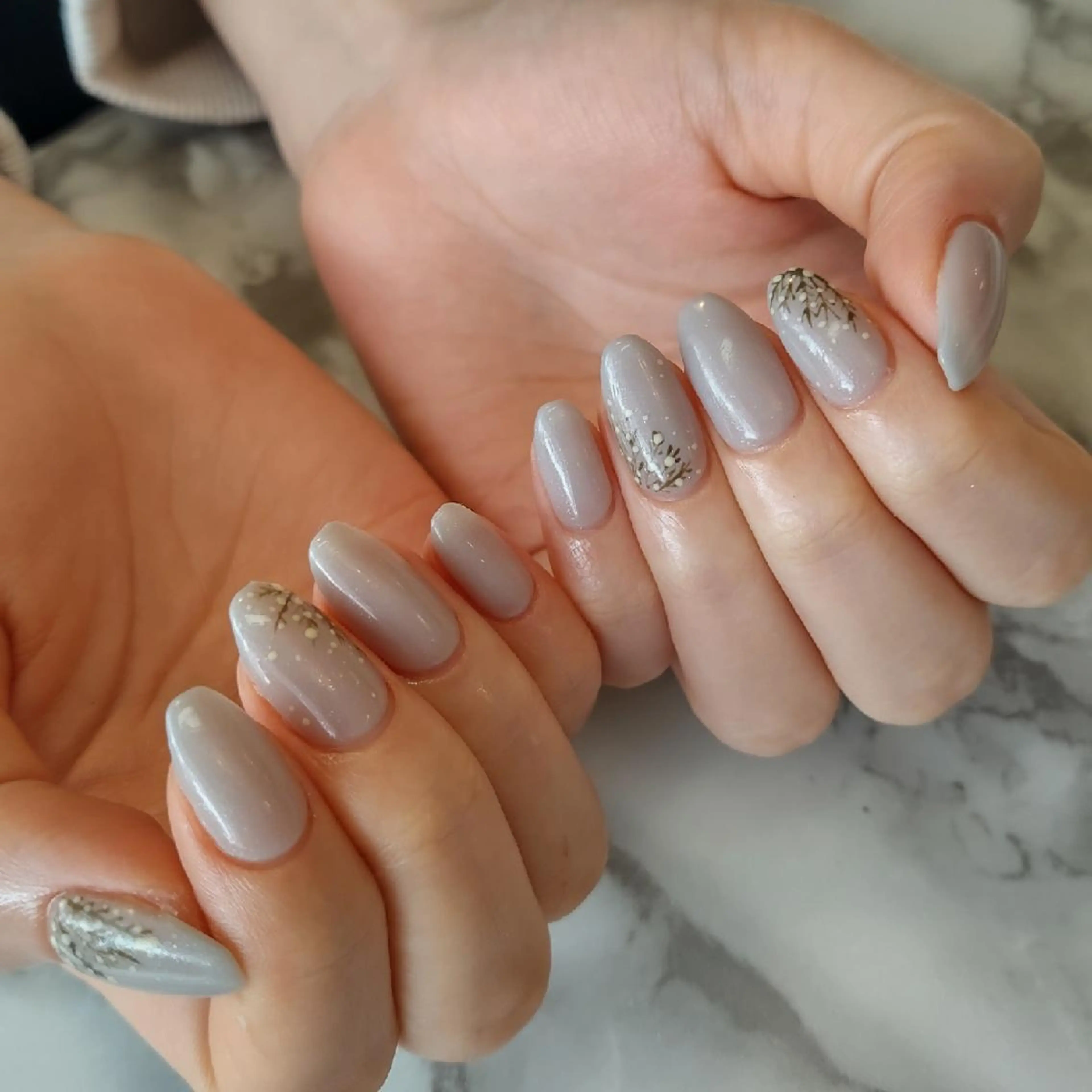 ネイル ジェヌインネイル 河内のネイルデザイン