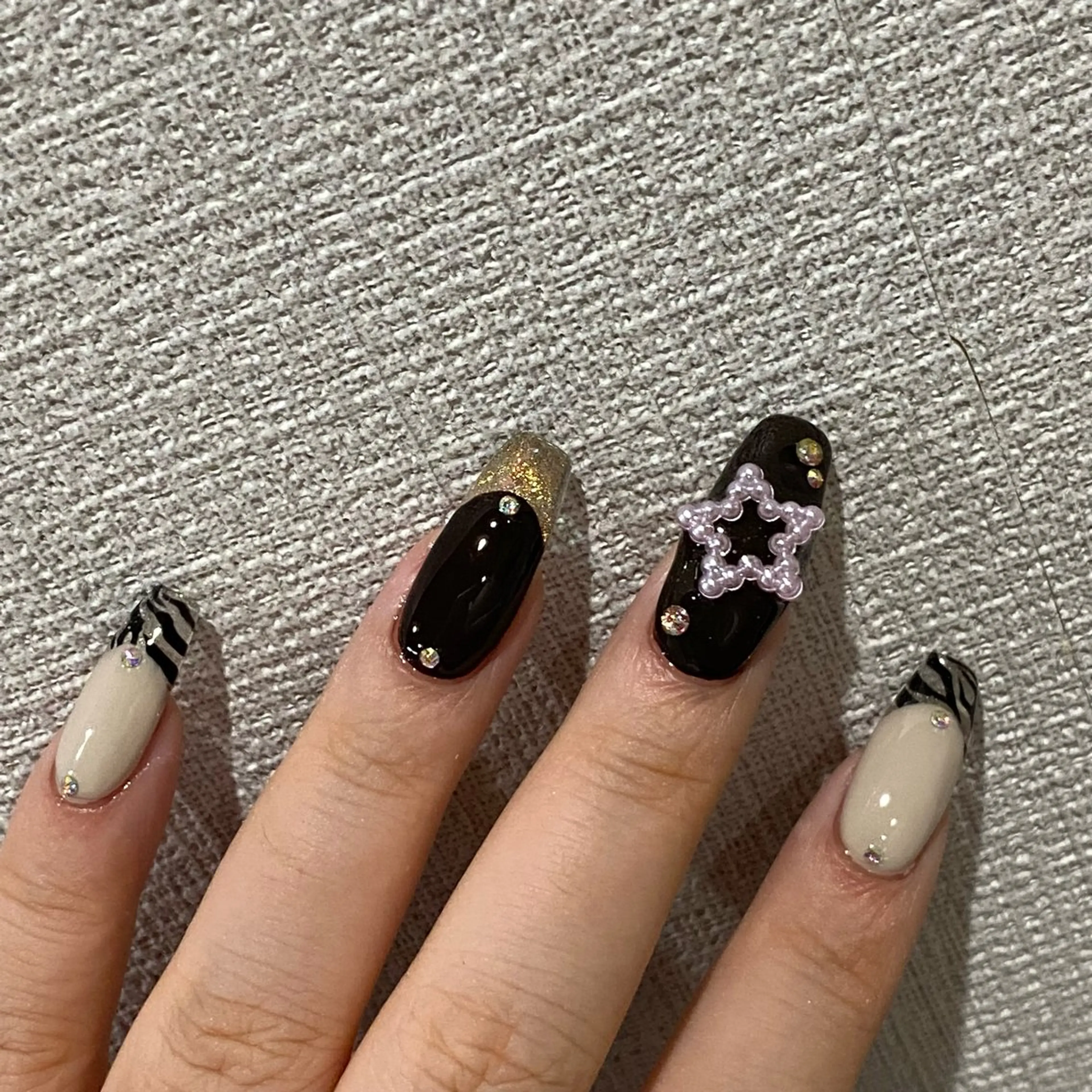 ネイル Re:Smil所属・☺︎ NOZOMI☺︎のネイルデザイン