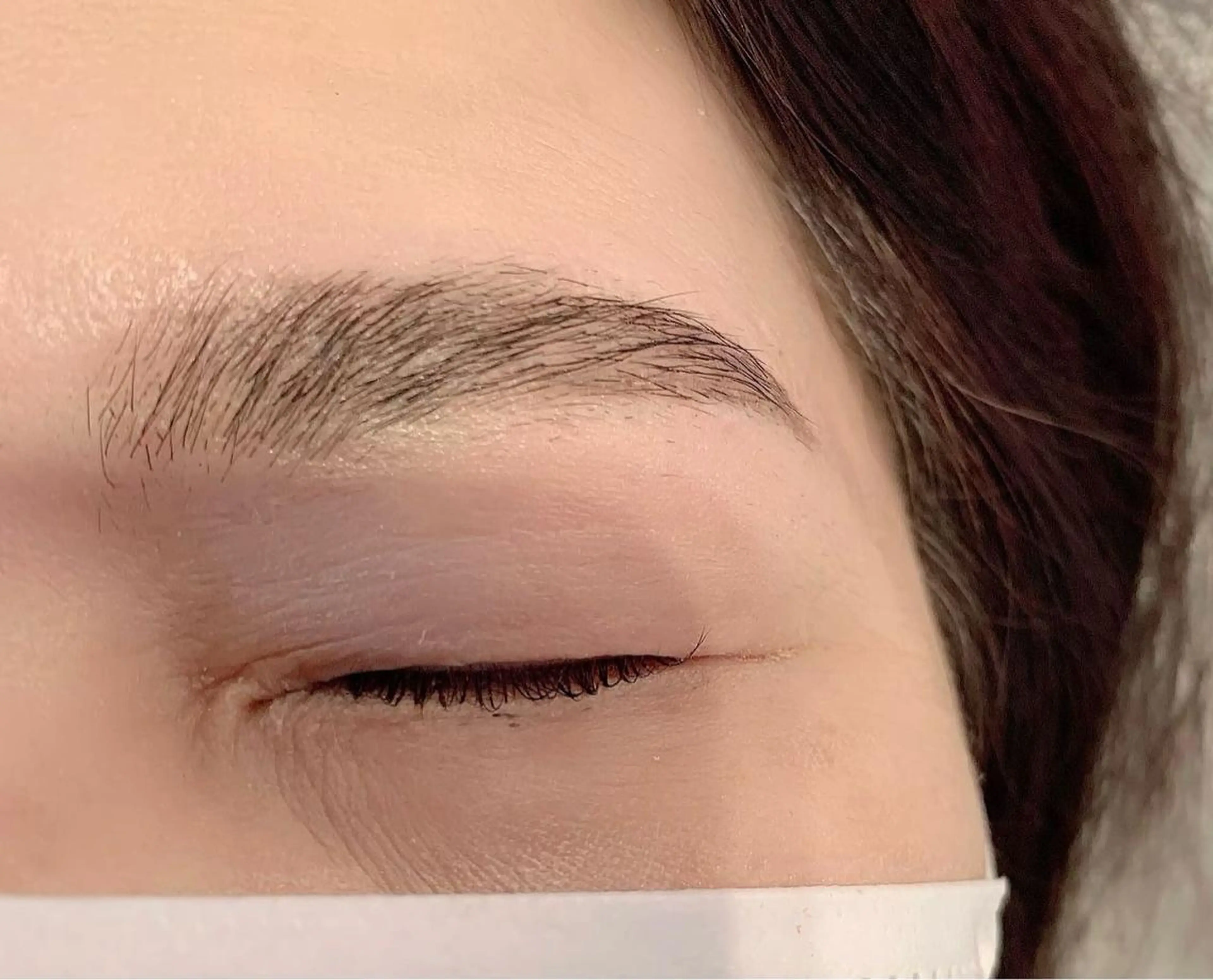 アイブロウ ハリウッドブロウリフト アトリエKT-2所属・ナルサワ トモミのエステ・リラクイメージ