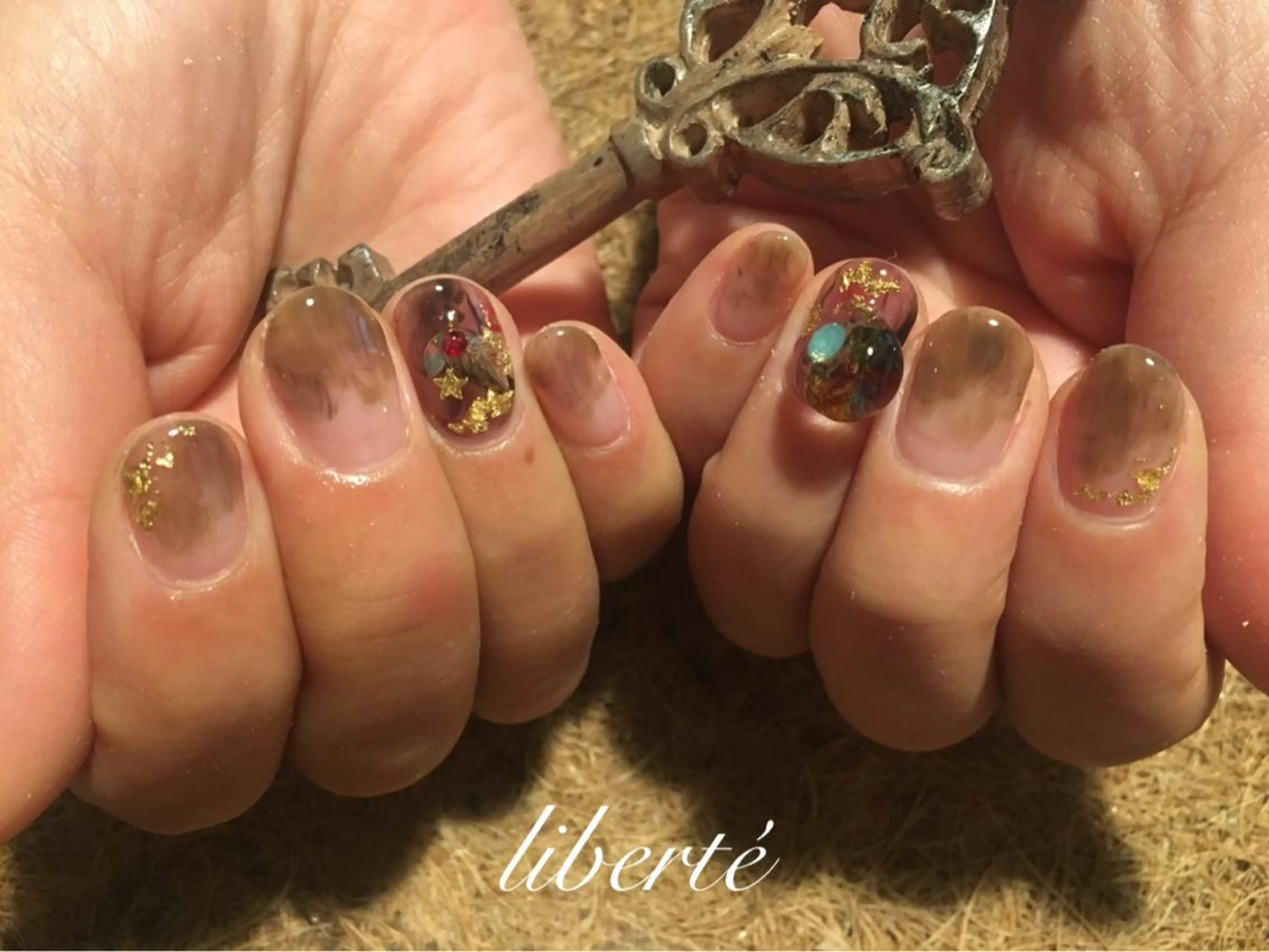 ネイル liberté (リベルテ)のネイルデザイン