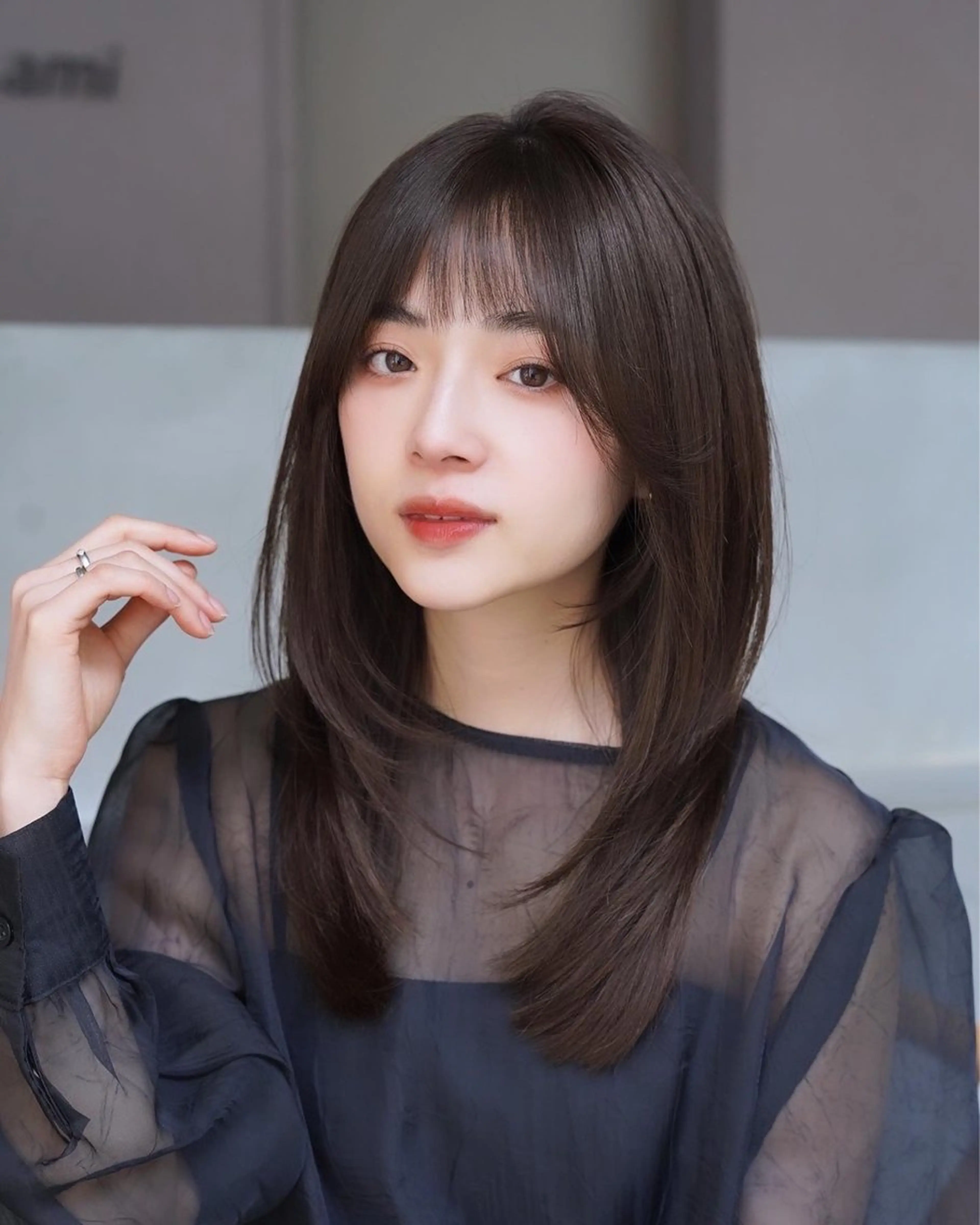 ミディアム 髪質改善 縮毛矯正 レイヤーカット/ くびれヘア佐藤大空のヘアスタイル