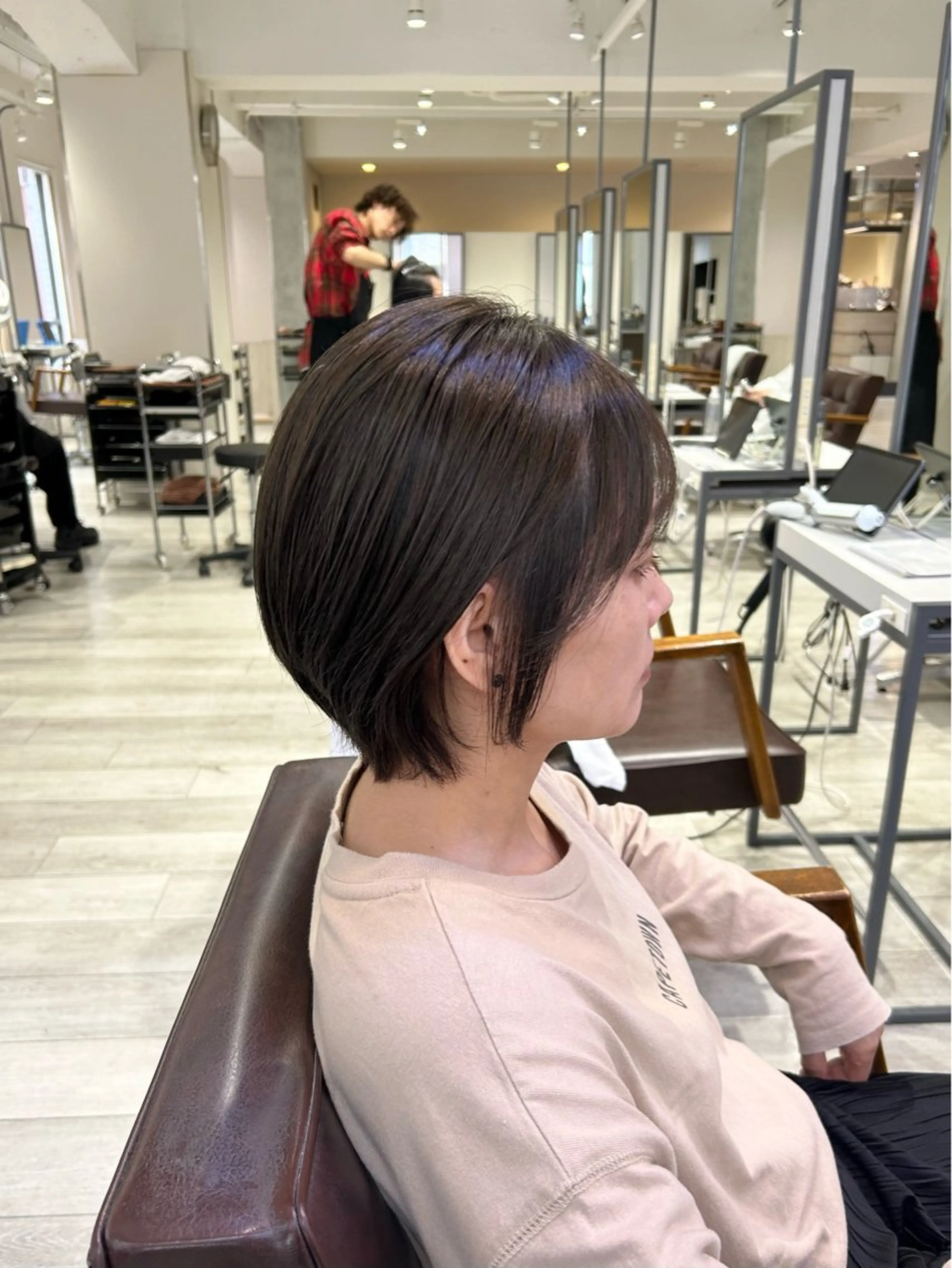 ショート CYM【シィム】所属・カラー/エクステ 🤍ルナのヘアスタイル