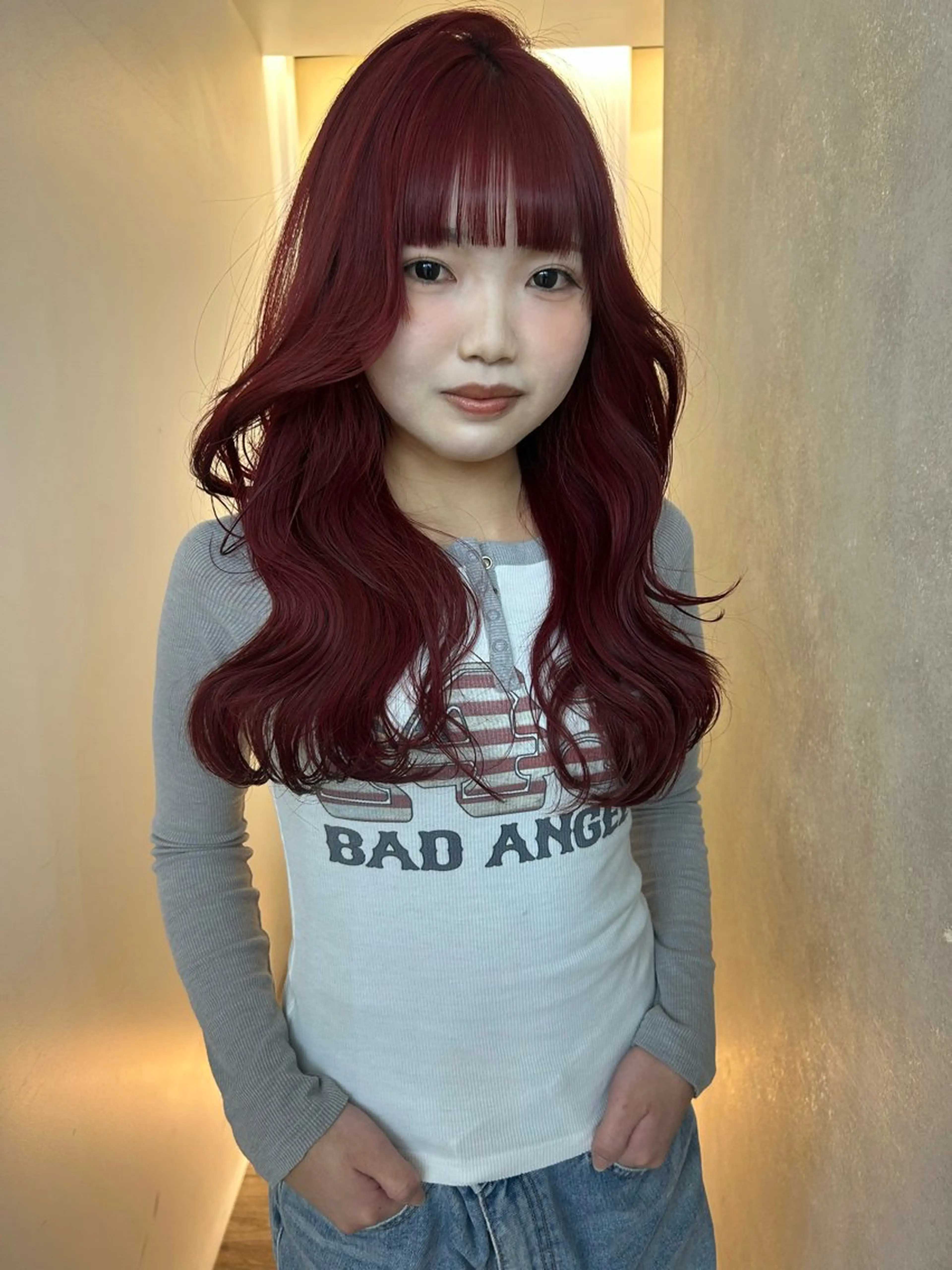 セミロング カラー ヘアカラー 🌟暖色系ハイトーン 🌟AIのヘアスタイル