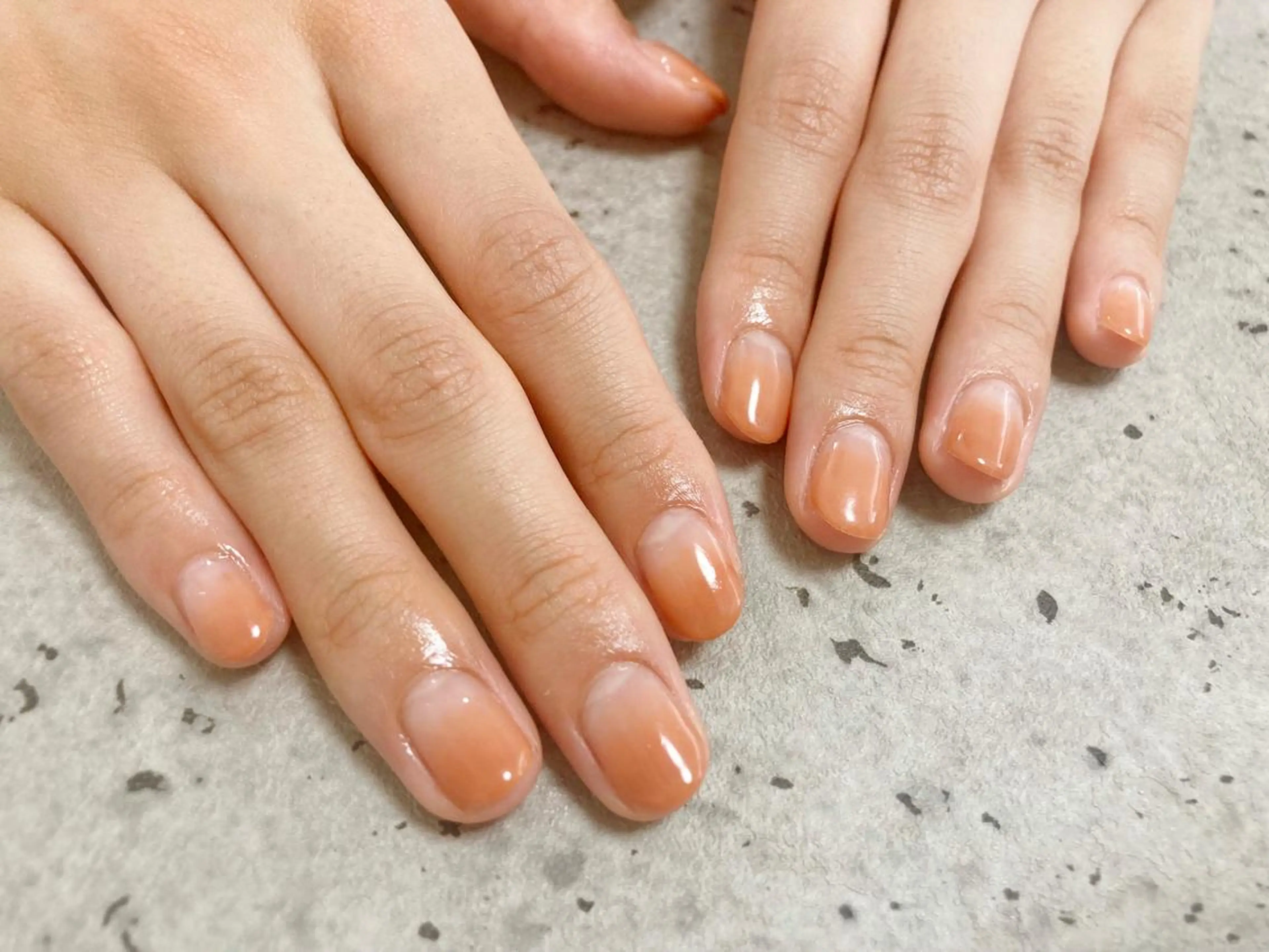 ネイル オレンジ Mogu nail 二子玉川のネイルデザイン