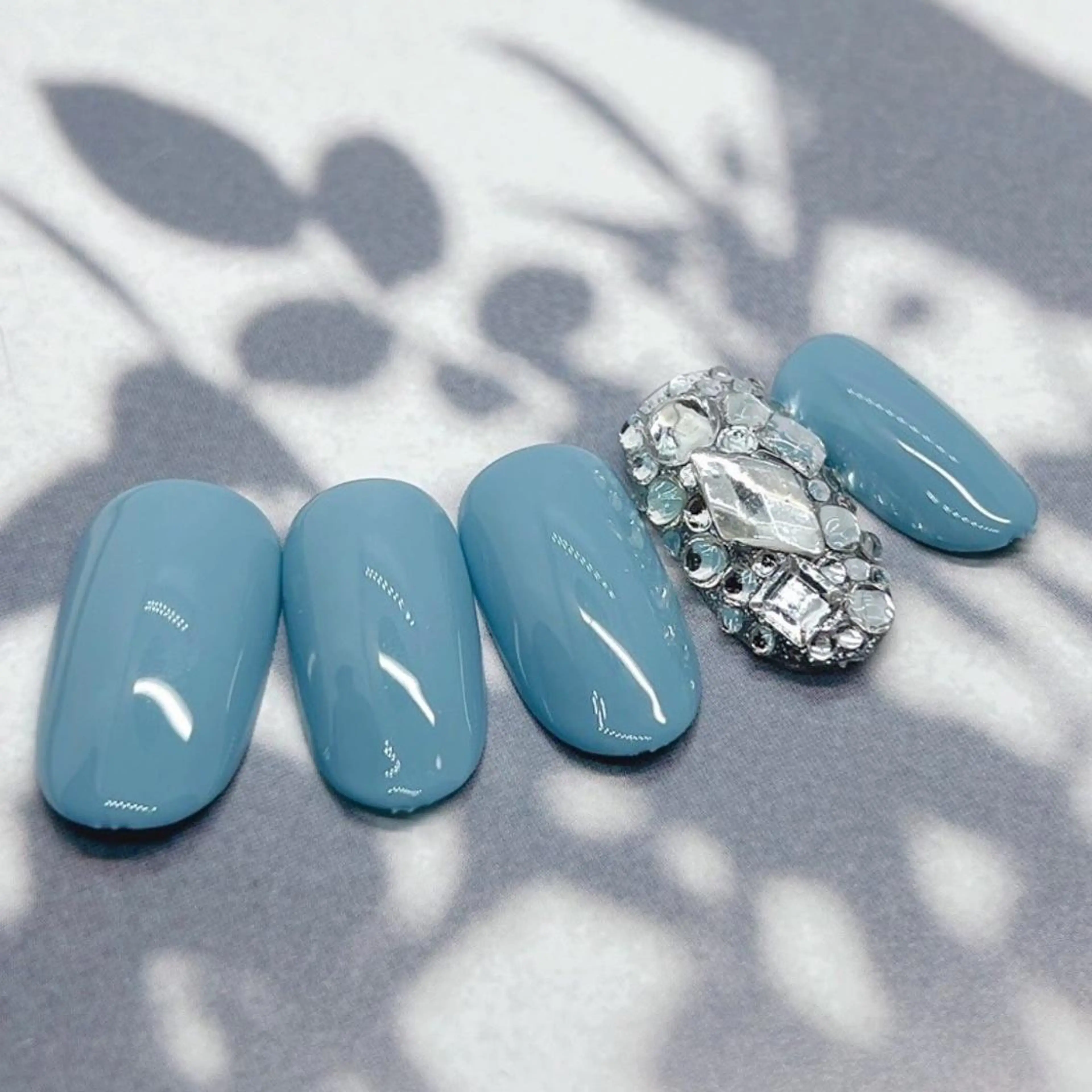 ネイル Ron's nail 仙田のネイルデザイン