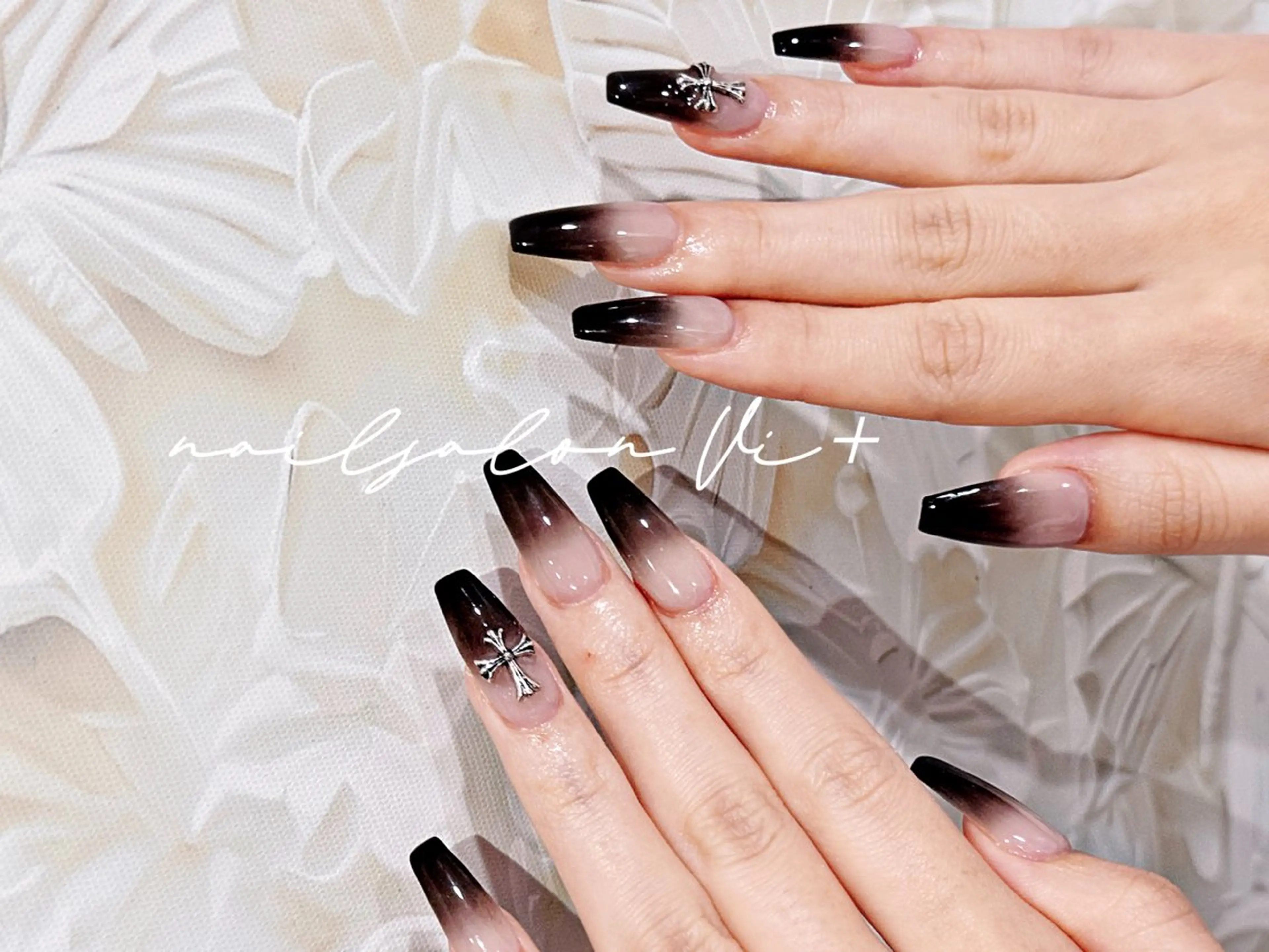 ネイル ハンドネイル ✨Nailsalon Vi+✨のネイルデザイン