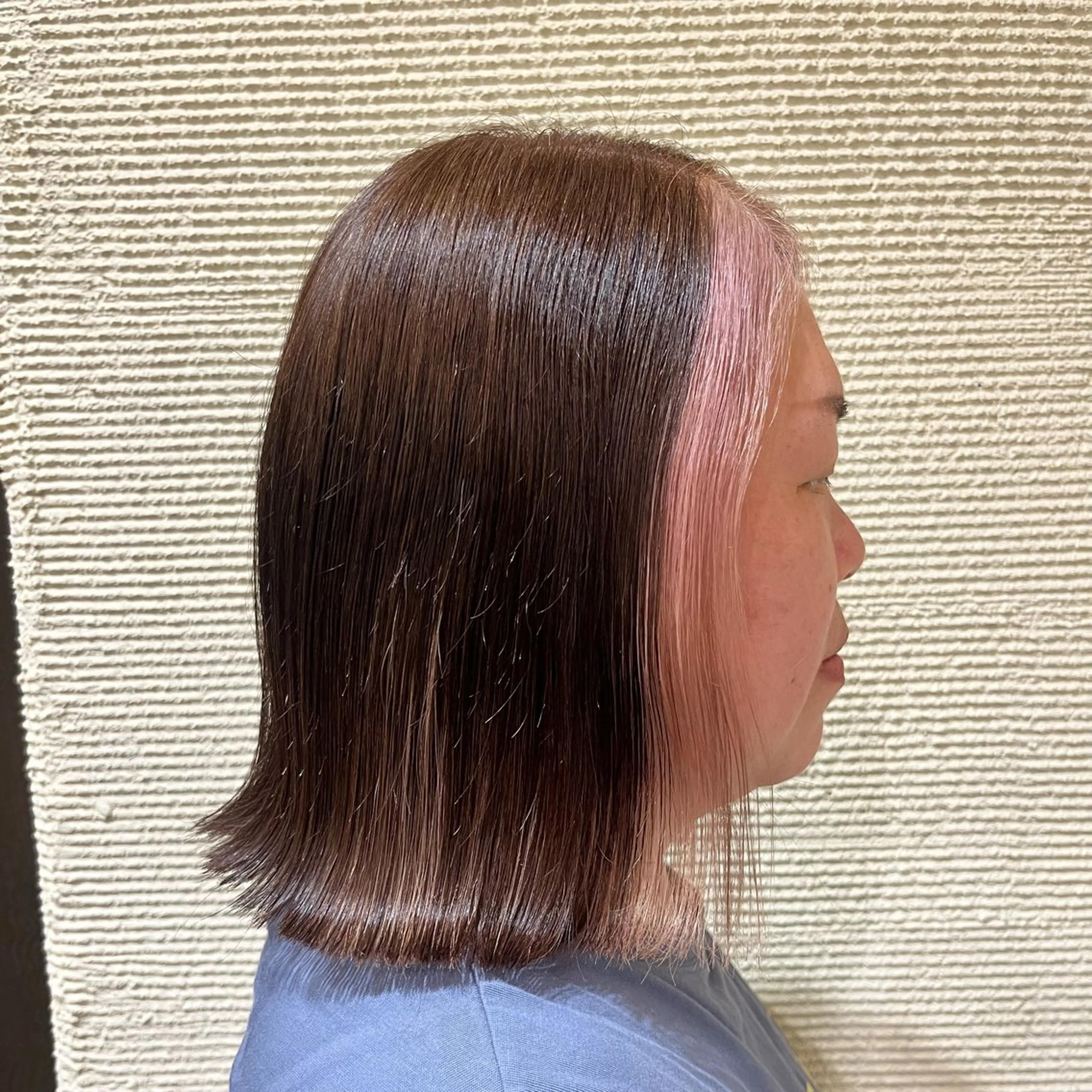 ミディアム カラー ミストバング ベージュカラー  フェイスフレーミング ピンクカラー ピンクベージュ ヘアカラー トリートメント 🦖Maho🦖 ブリーチカラーのヘアスタイル