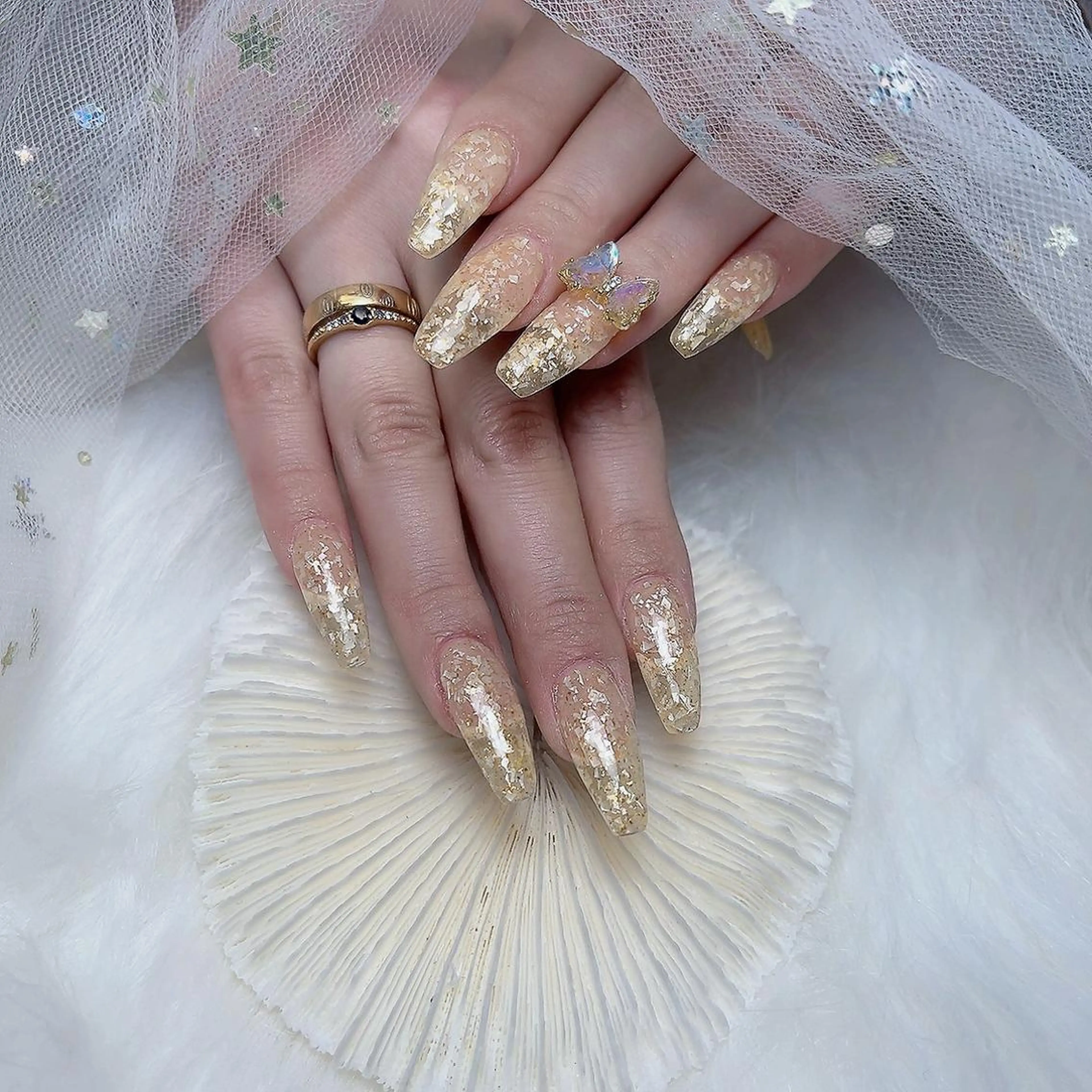 ネイル ハンドネイル ハンドケア ビューティーサロン ヘゼリヒのネイルデザイン