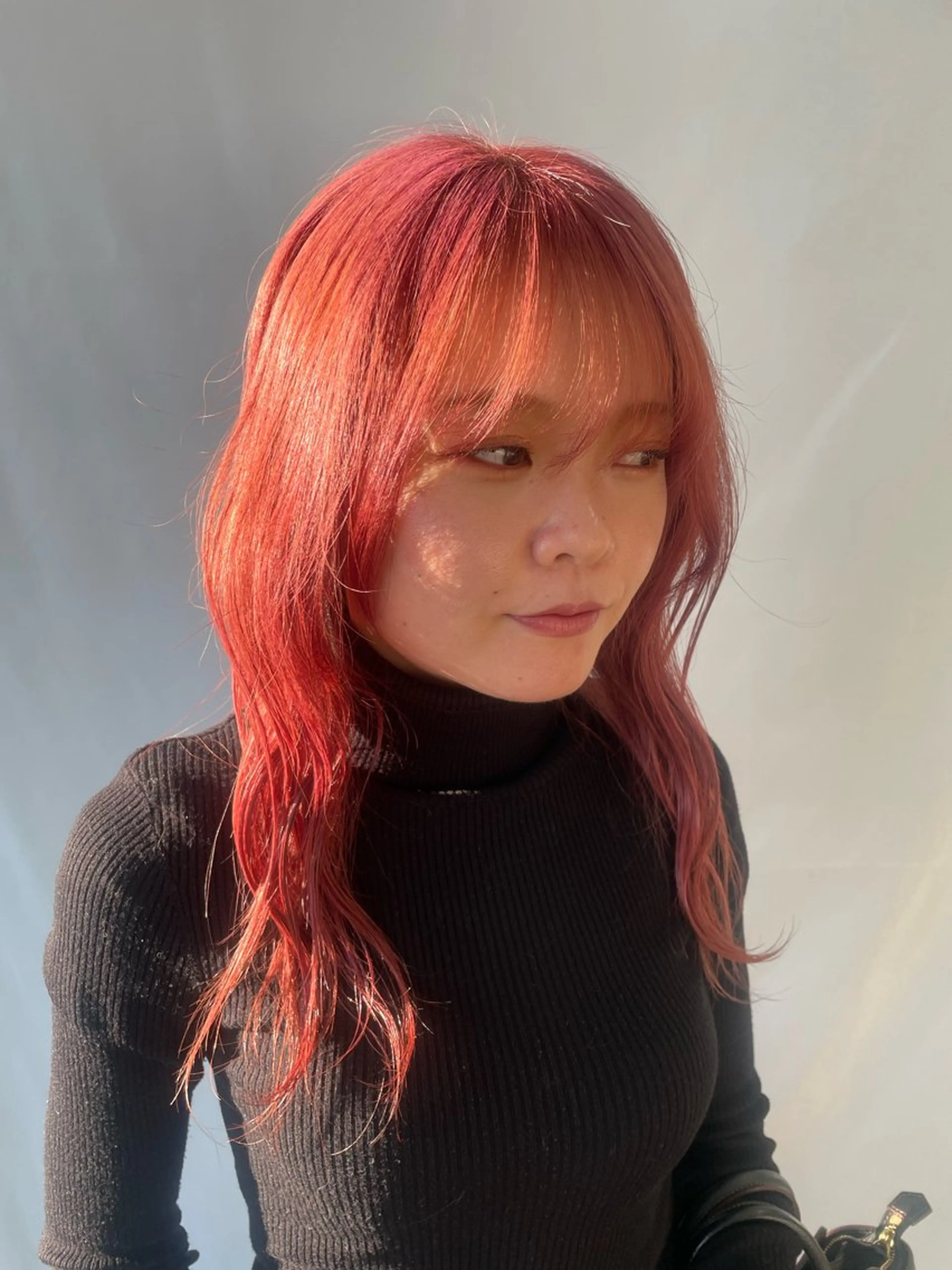 セミロング ヘアカラー SARA古賀店 かすみ🐬🩵のヘアスタイル