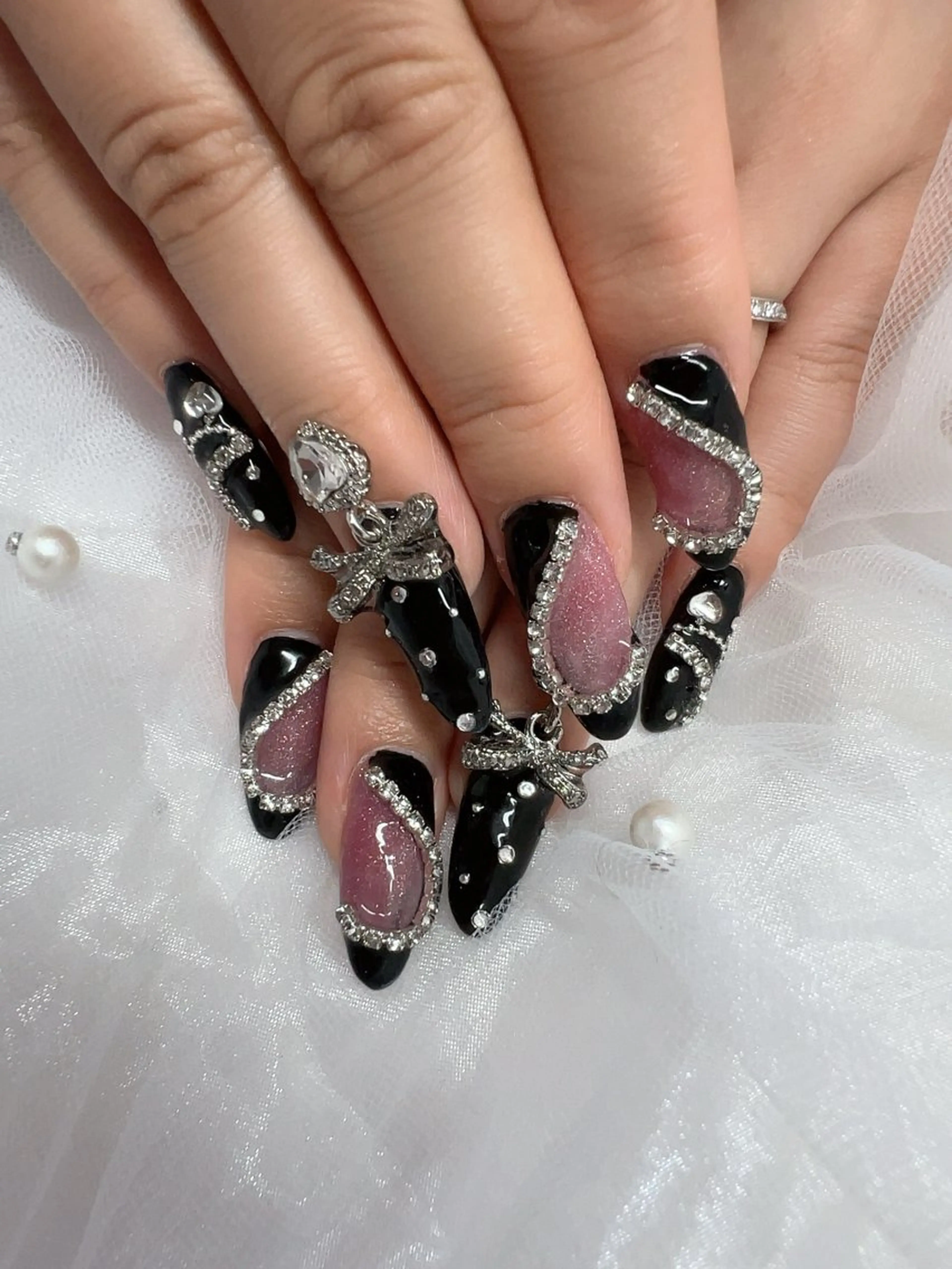 ネイル Rire_eye+beauty_nail所属・Rire_ nail_yukiのネイルデザイン