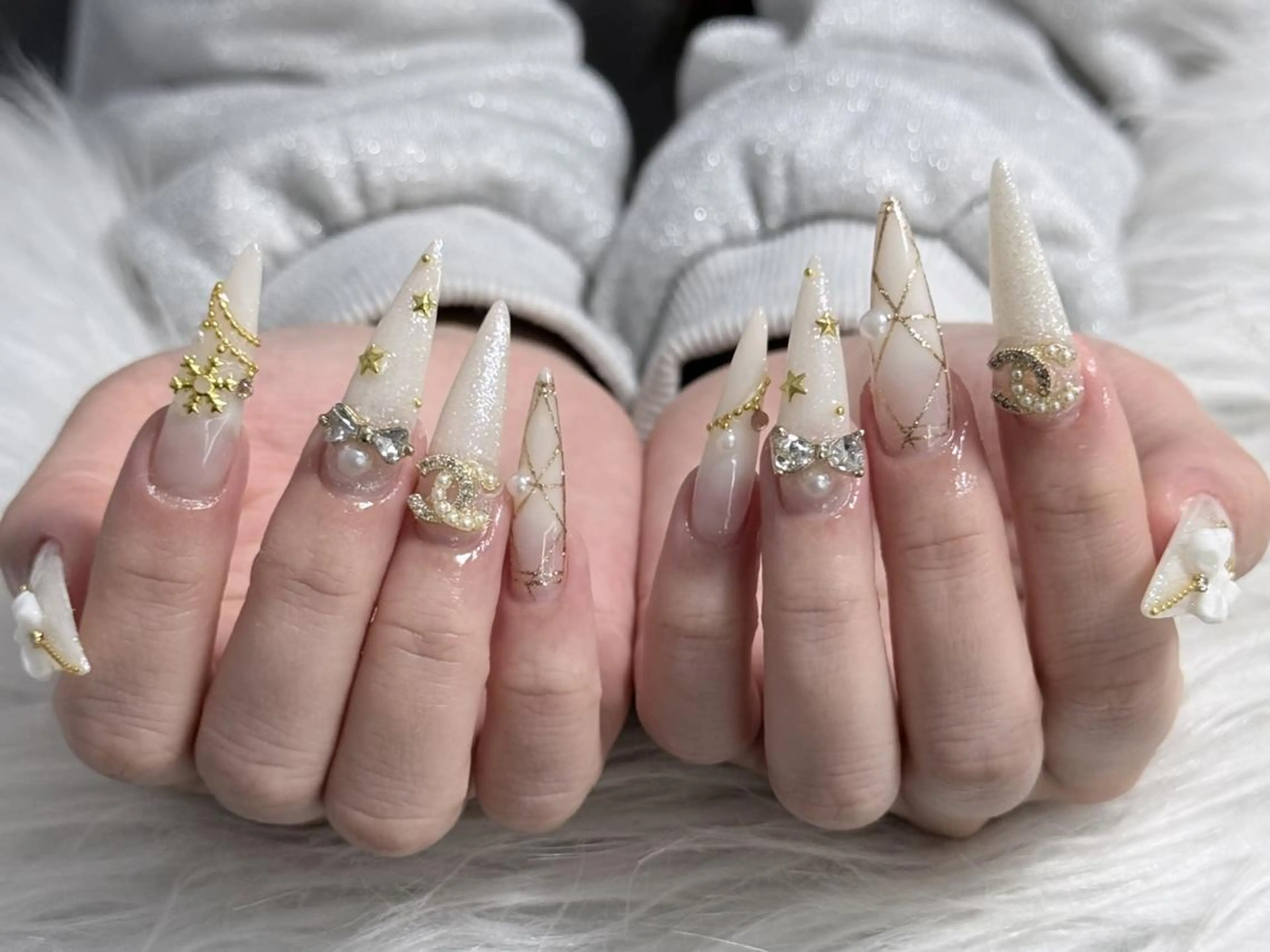 ネイル 長さ出し グラデーション 卒業式 キラキラネイル マグネットネイル Mio💖Belle Nail Salonのネイルデザイン