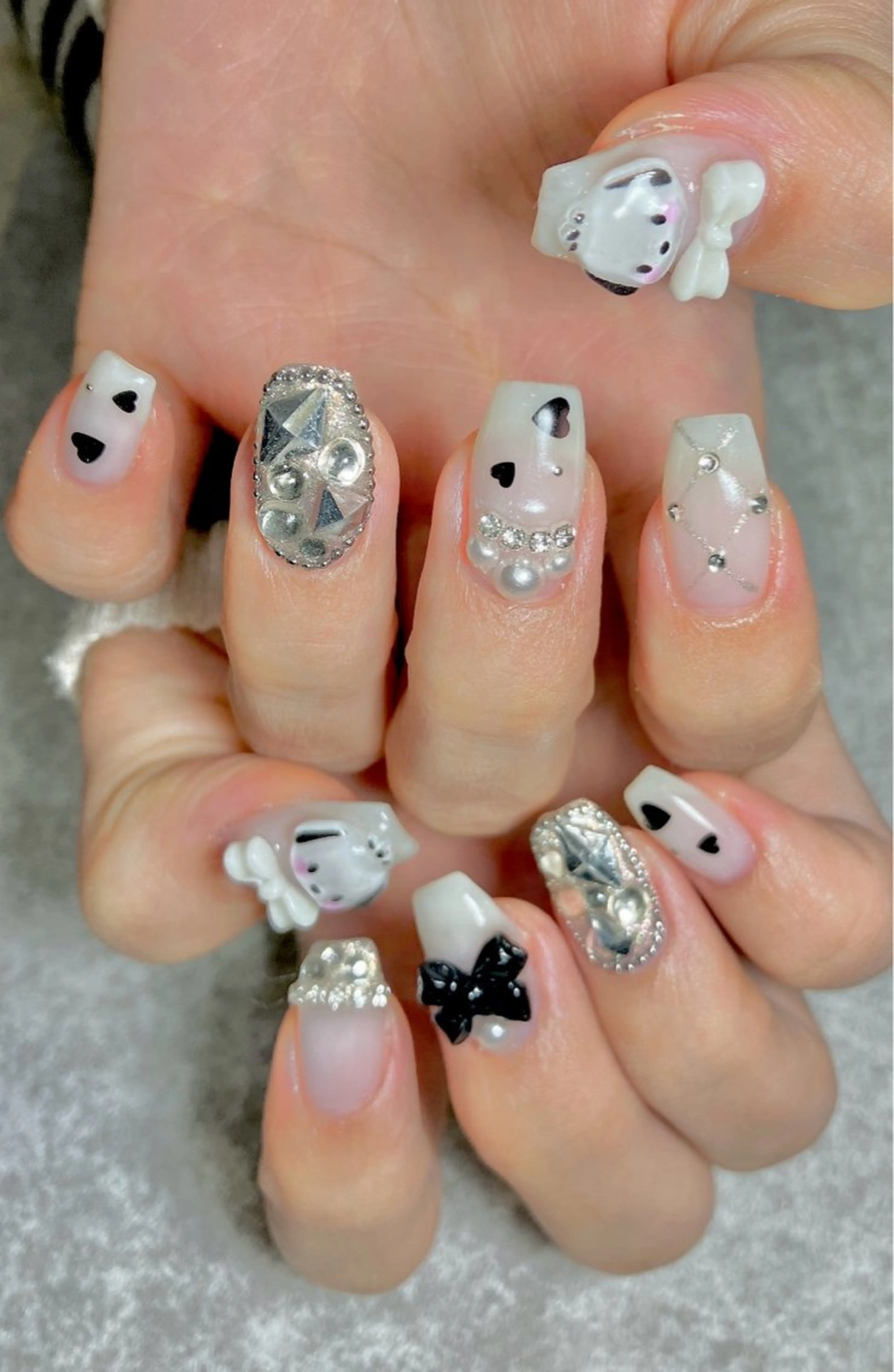 ネイル ハンドネイル Liennail 持込デザインやり放題のネイルデザイン