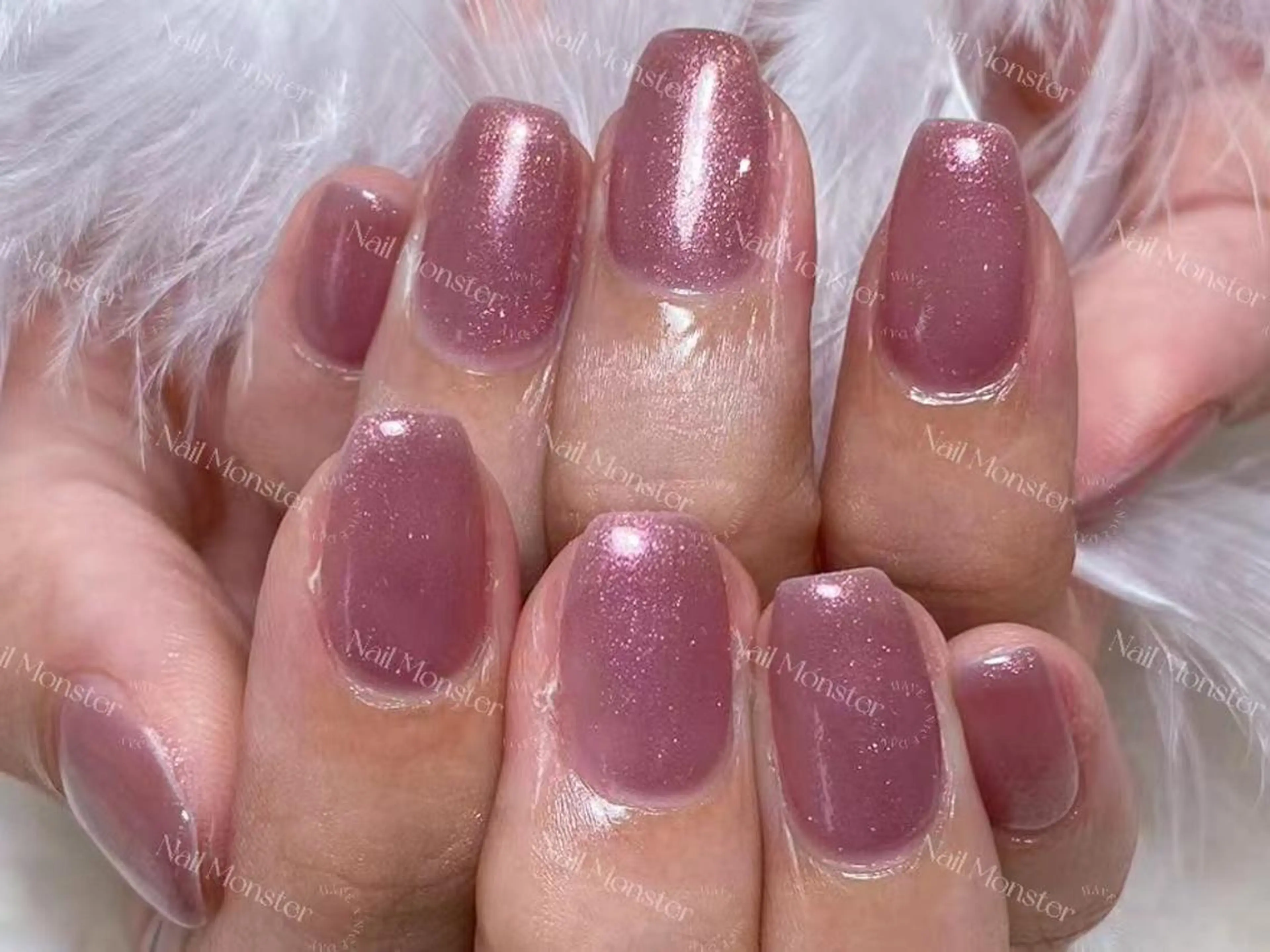 ネイル アートネイル オーロラネイル ガーリー キラキラネイル 韓国ネイル Nail Monsterのネイルデザイン