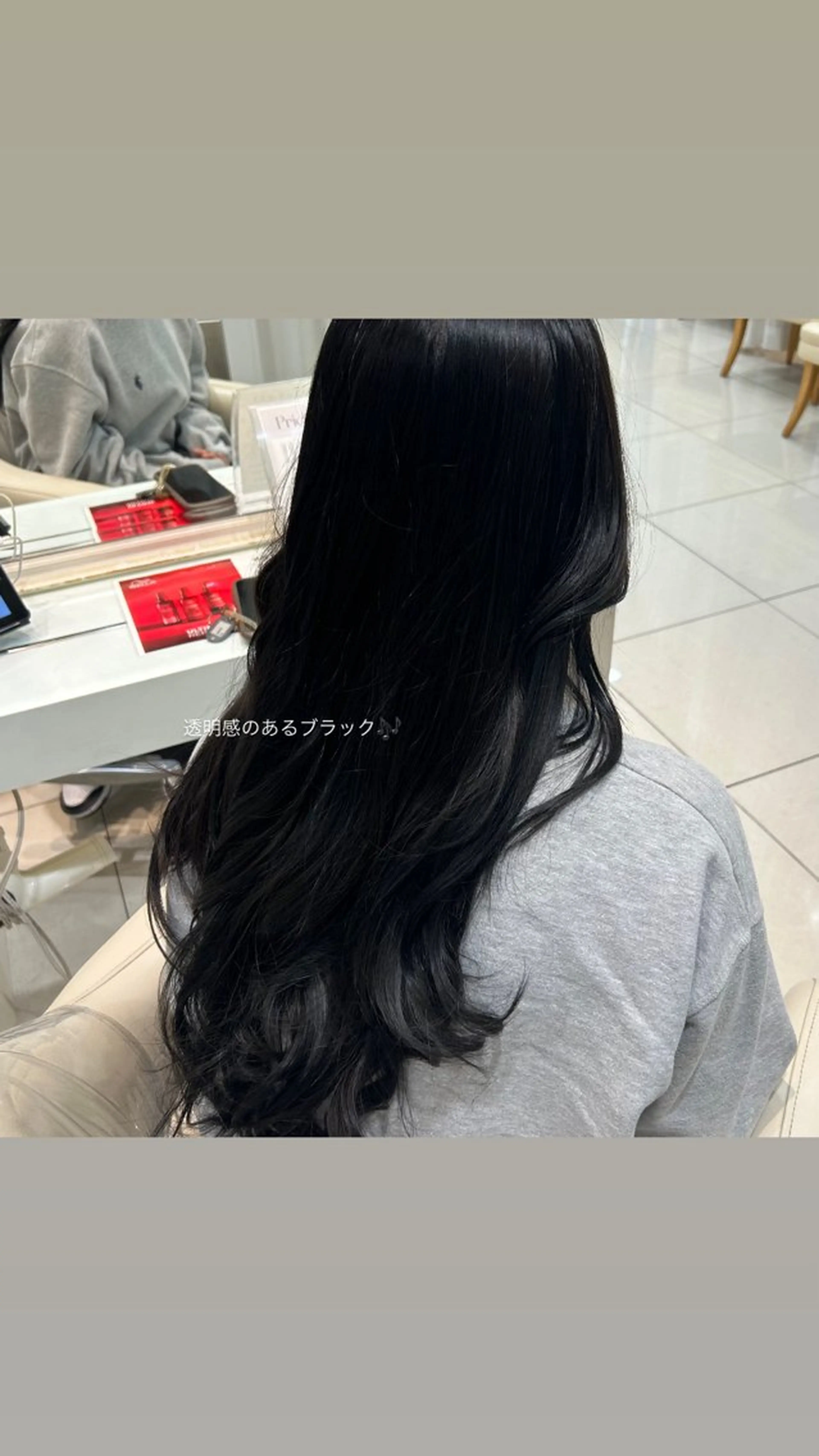 ロング カラー 黒髪 透明感カラー 🩵yui /毛流れパーマ🪽のヘアスタイル