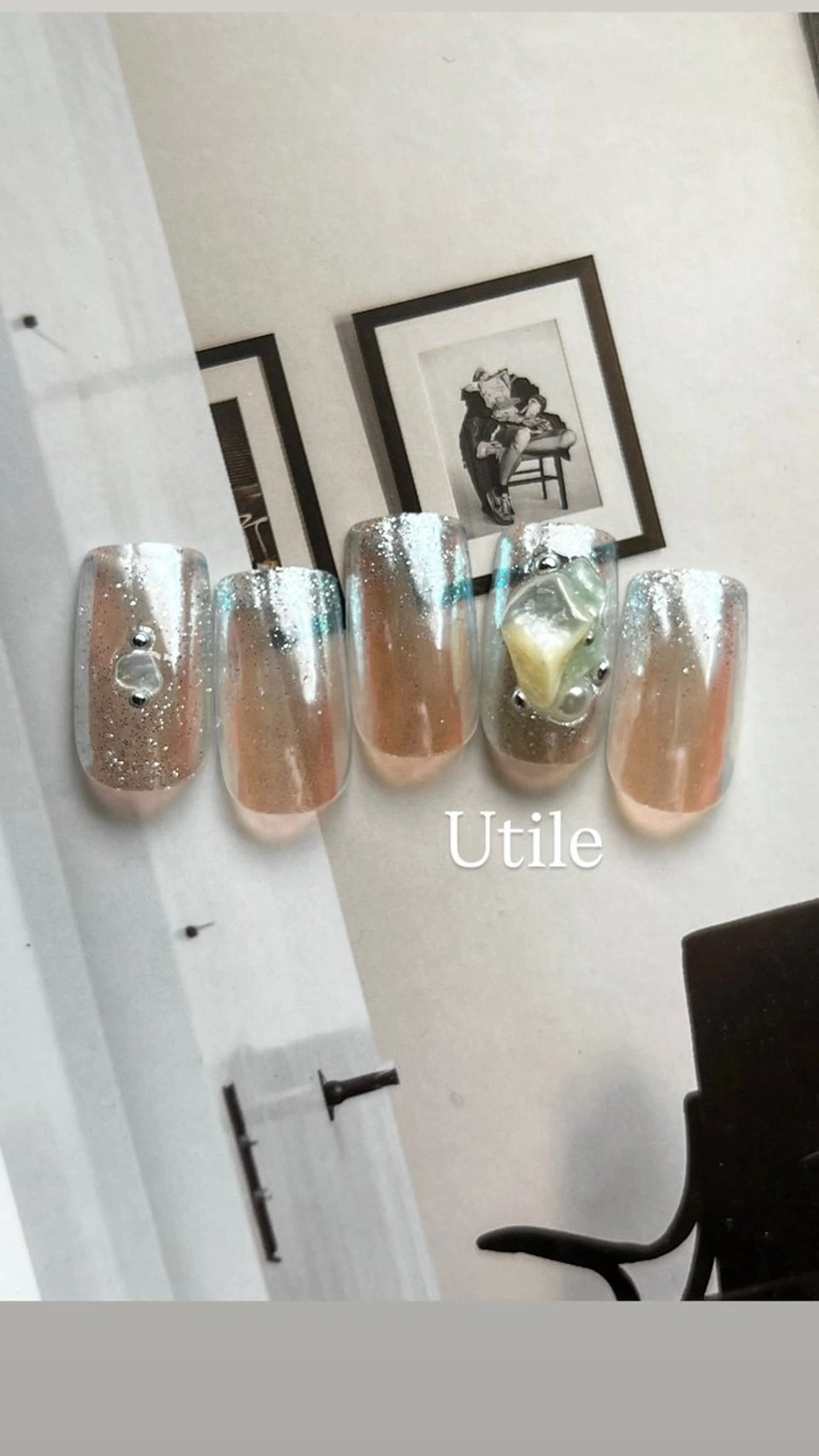 ネイル オーロラネイル フットネイル 夏ネイル にしだ かなえのマツエク・マツパデザイン