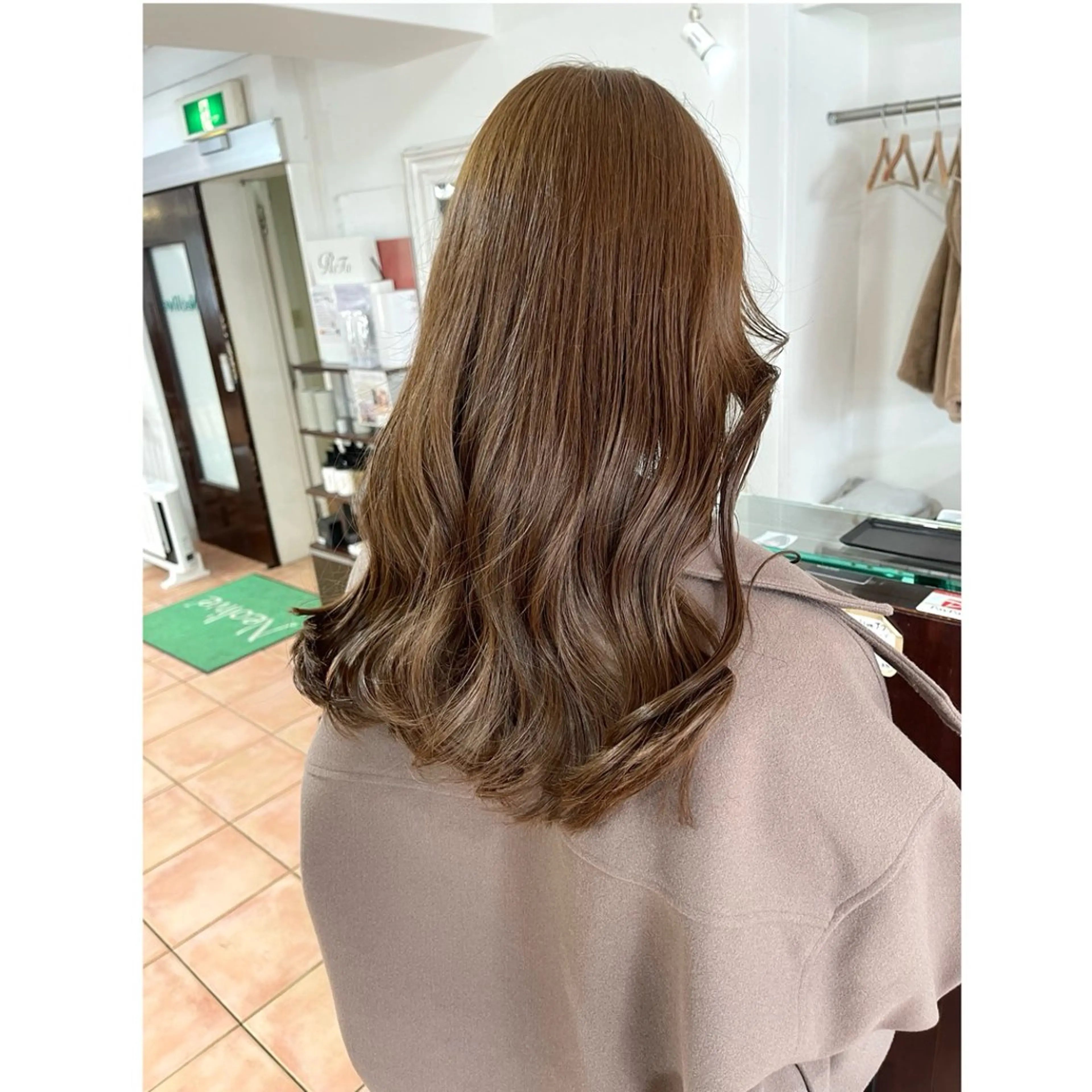 ロング カラー ヘアアレンジ カット ヘアカラー トリートメント 宮川 莉央のその他イメージ