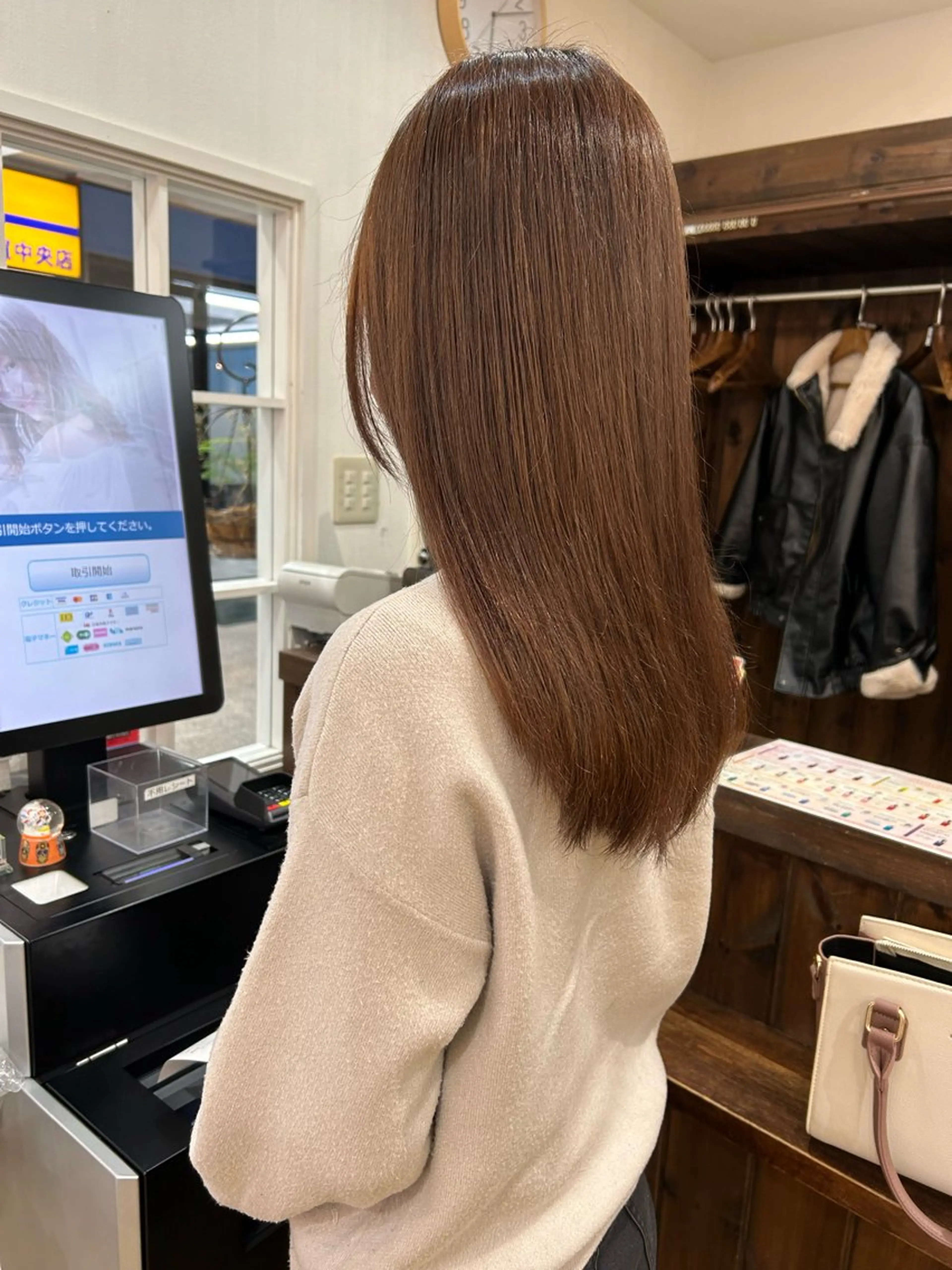 ロング カラー ブリーチ ブラウンカラー ヘアカラー 🦋ショートカット モデル古橋紀輔🦋‪のヘアスタイル