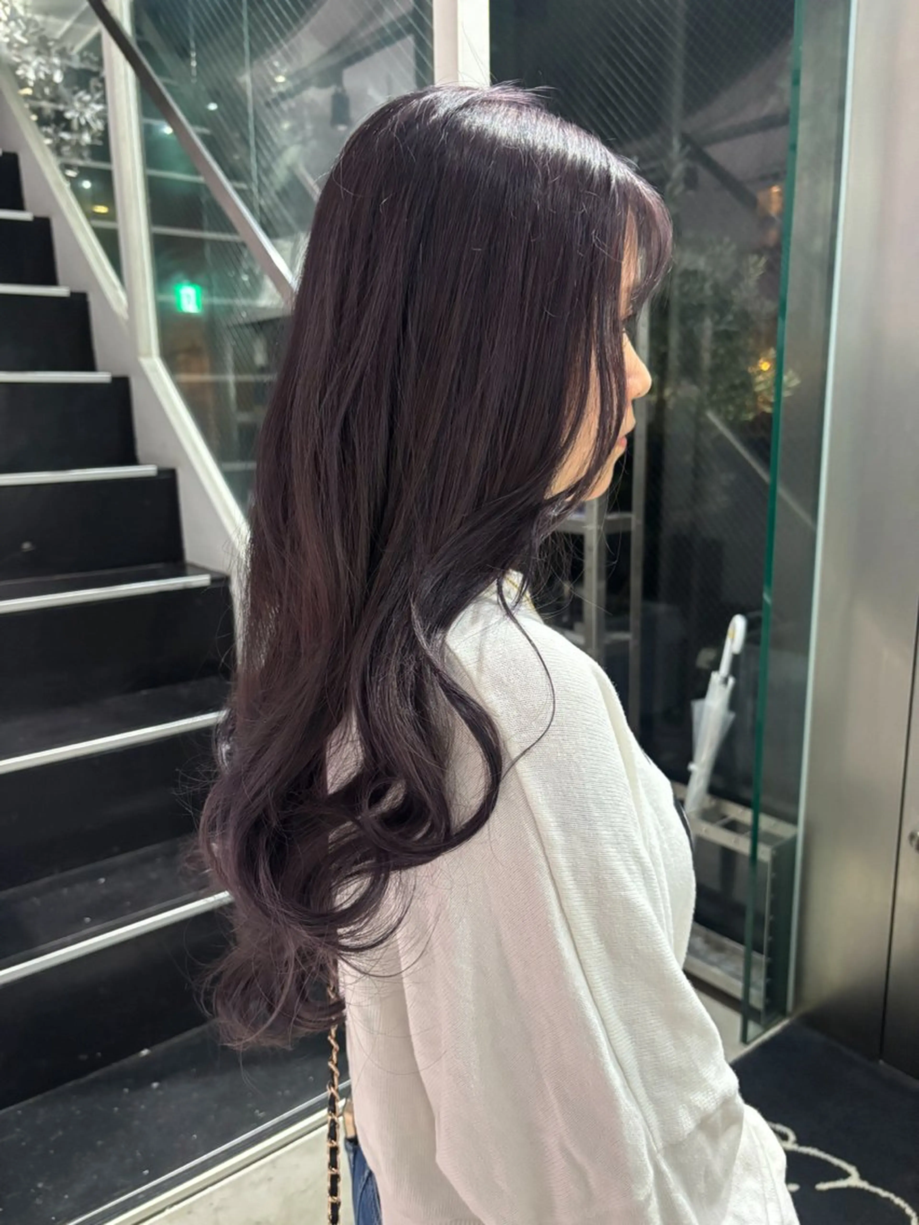 ロング カラー ラベンダーカラー ラベンダーグレー ヘアカラー トリートメント ayano/天神 ハイトーン/ブリーチのヘアスタイル