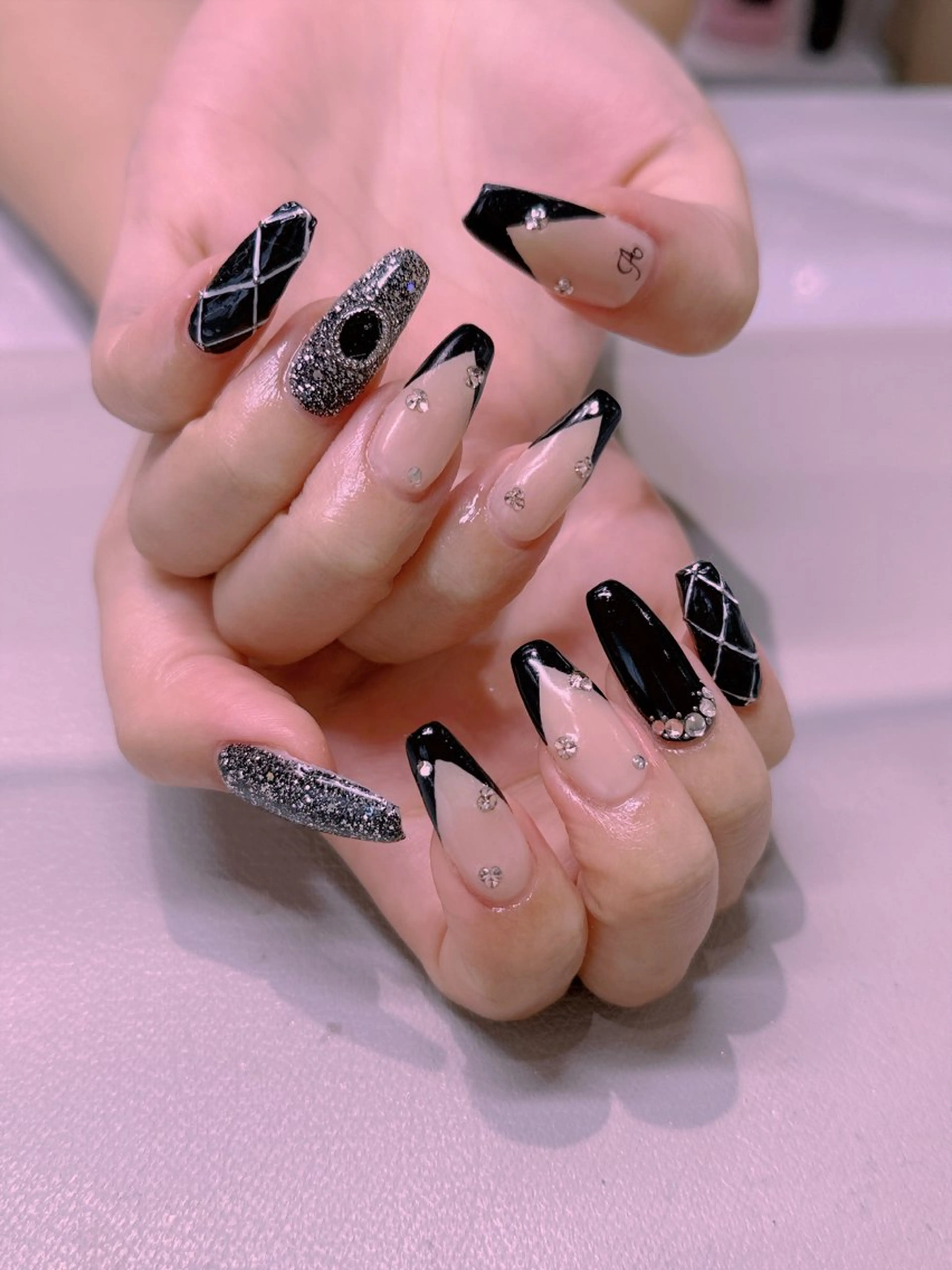 ネイル エムズ エムズのマツエク・マツパデザイン